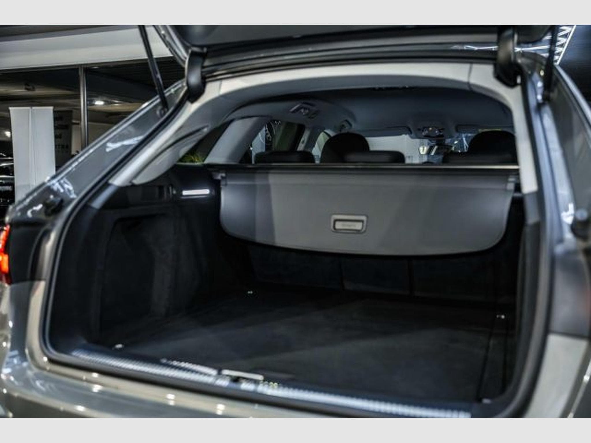 Audi A4 A4 Avant 40 TDI S-tronic S-Line NAVI LED B&amp;O AHK (2023) - Photo 15