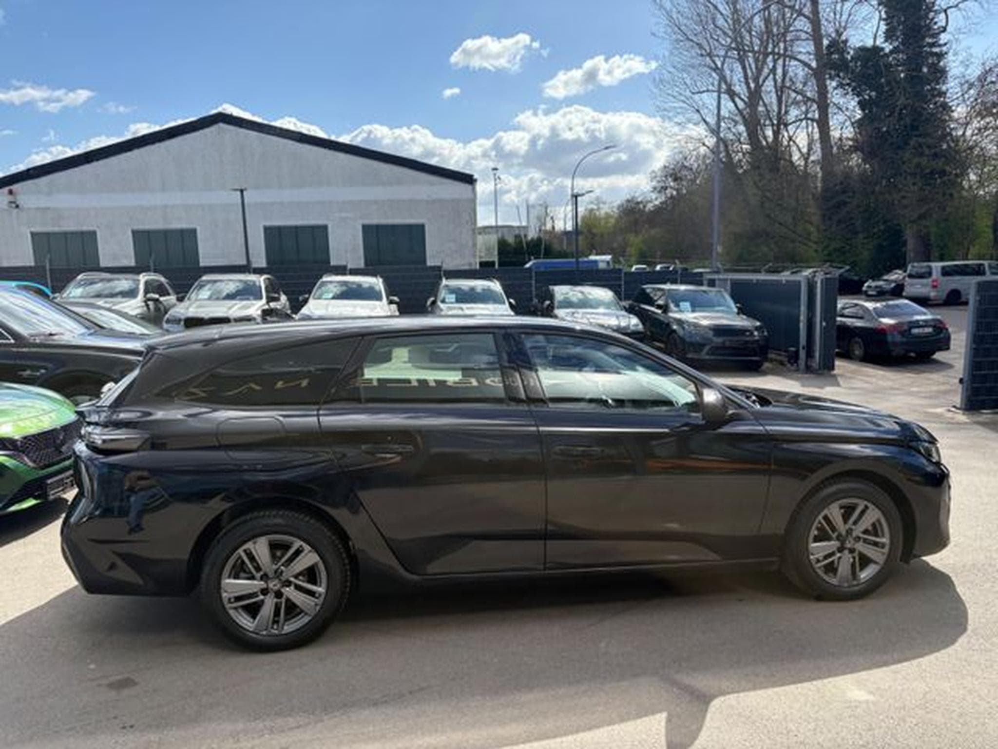 Peugeot 308 308 SW ACTIVE PACK *NAVI*LED*SHZ* (2025) - Photo 12