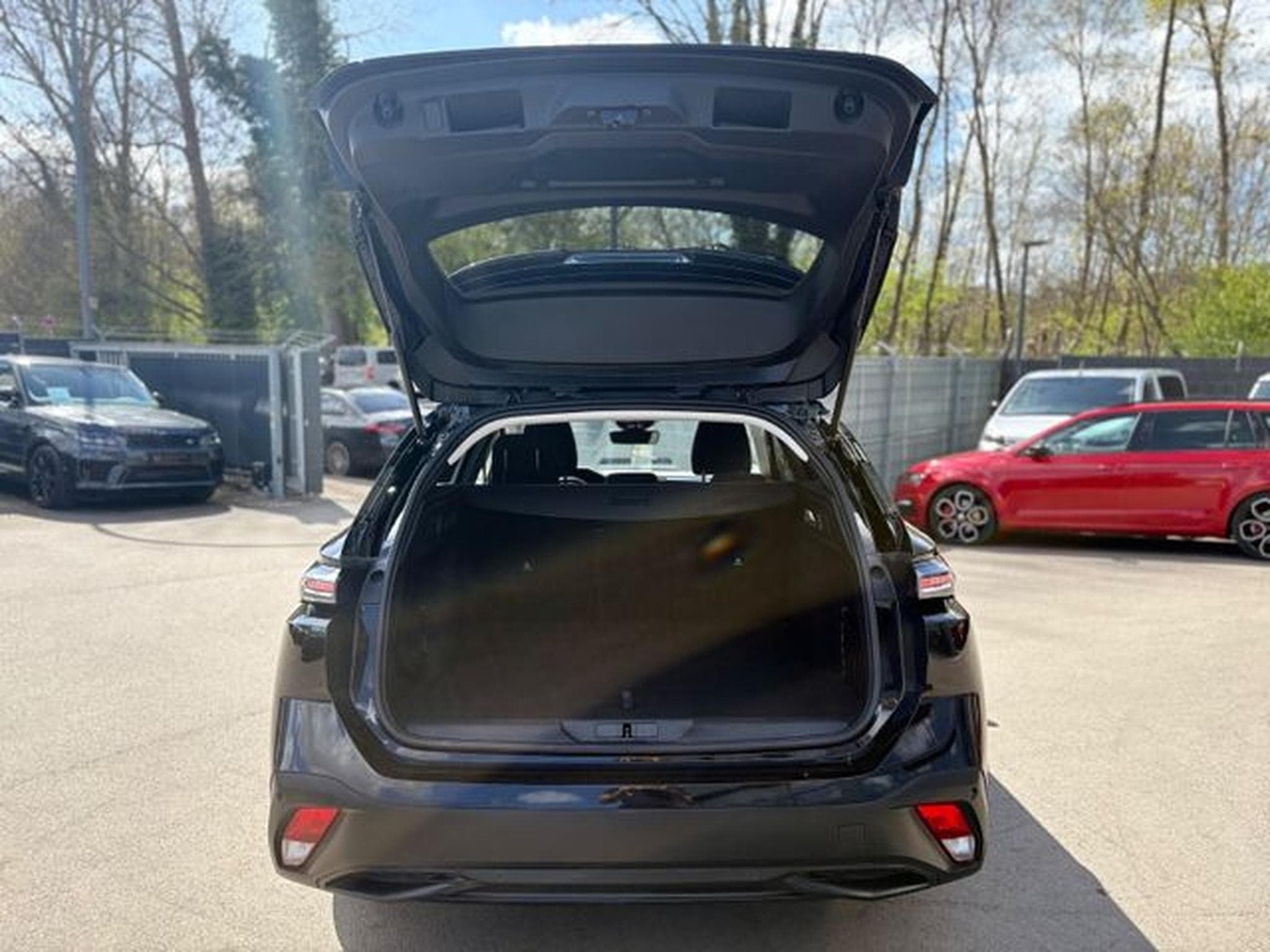 Peugeot 308 308 SW ACTIVE PACK *NAVI*LED*SHZ* (2025) - Photo 9