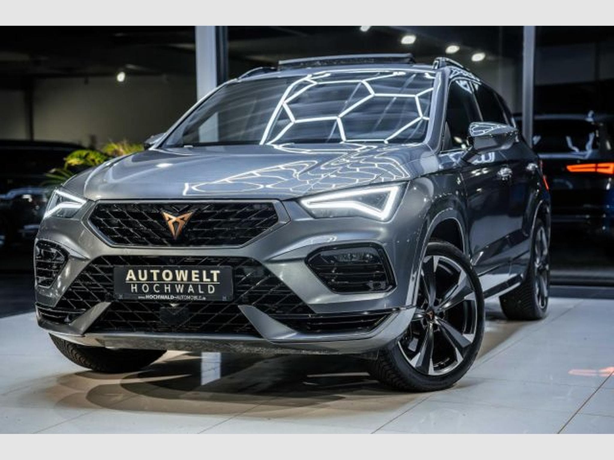 Cupra Ateca Ateca VZ 2.0 TSI DSG 4D NAVI LED PANO Totw. SS (2023) - Photo 2