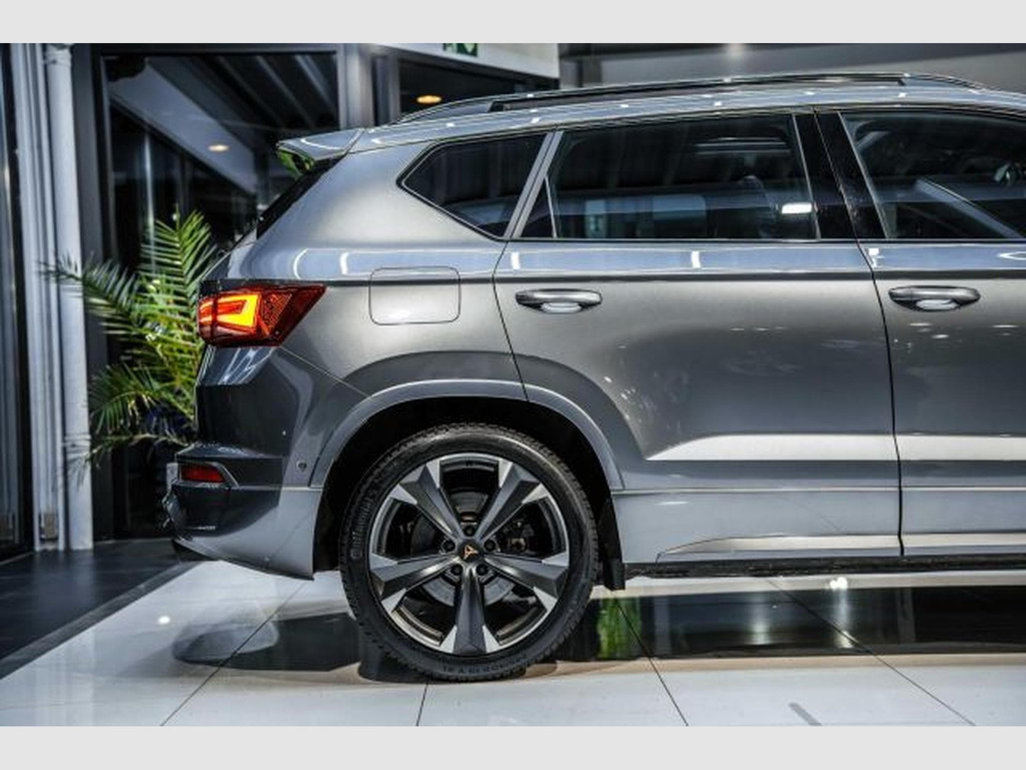 Cupra Ateca Ateca VZ 2.0 TSI DSG 4D NAVI LED PANO Totw. SS (2023) - Photo 8