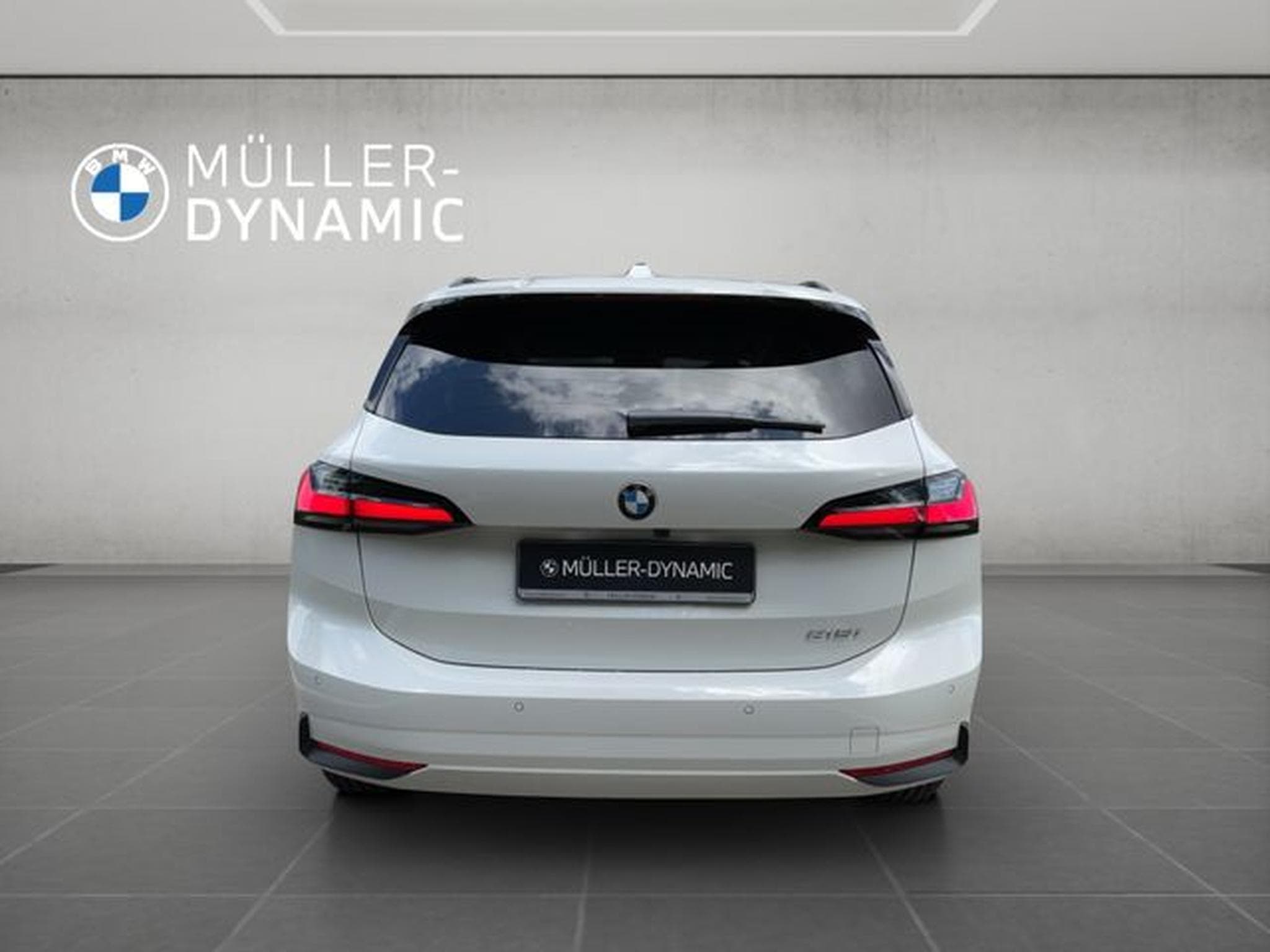 BMW 216 216i LED RÜCKFAHR KOMFORTZUG SHZ DAB (2025) - Photo 5