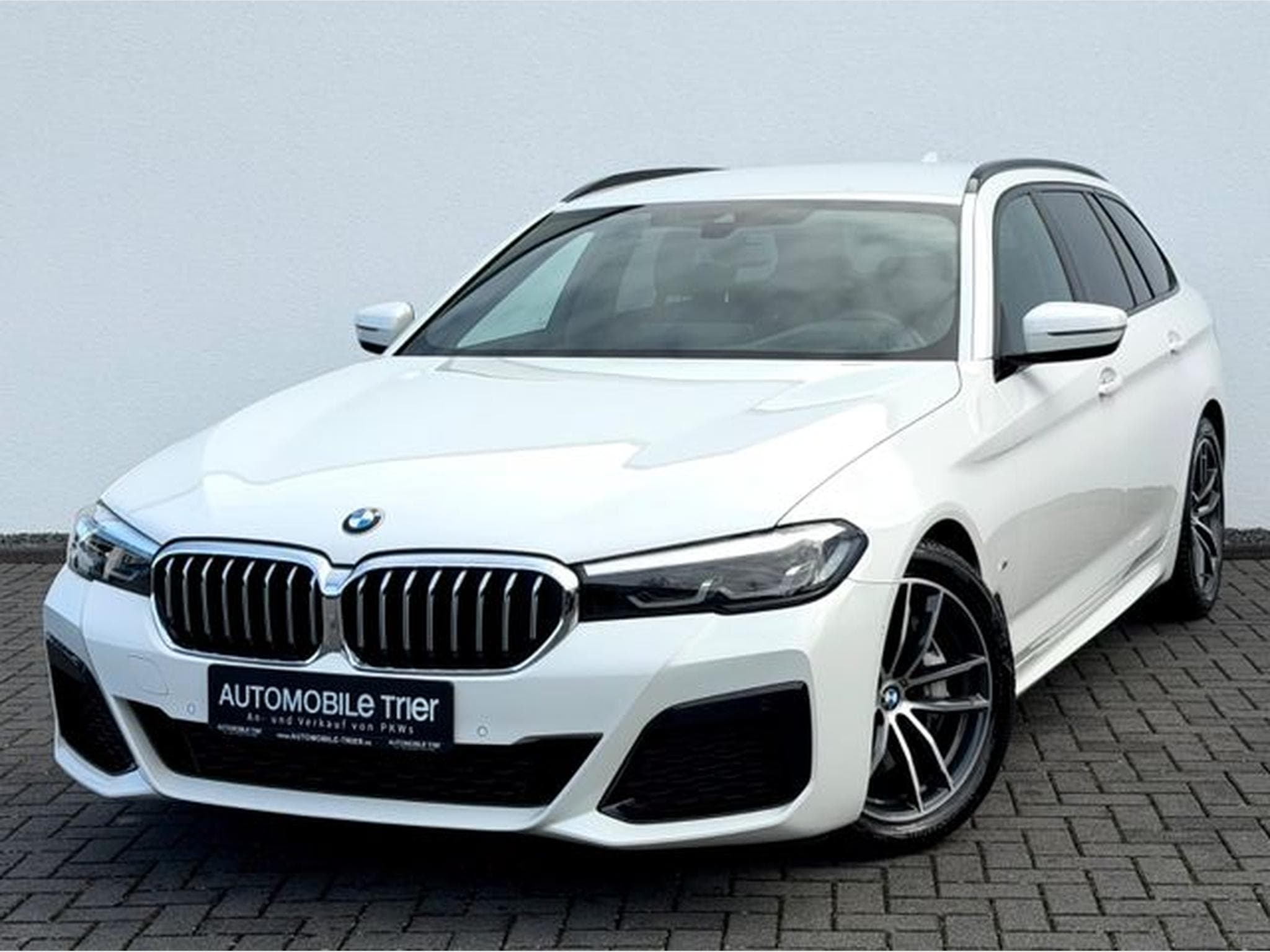 BMW 530 530d xDrive Touring M Sport Paket (2023) - Foto 1