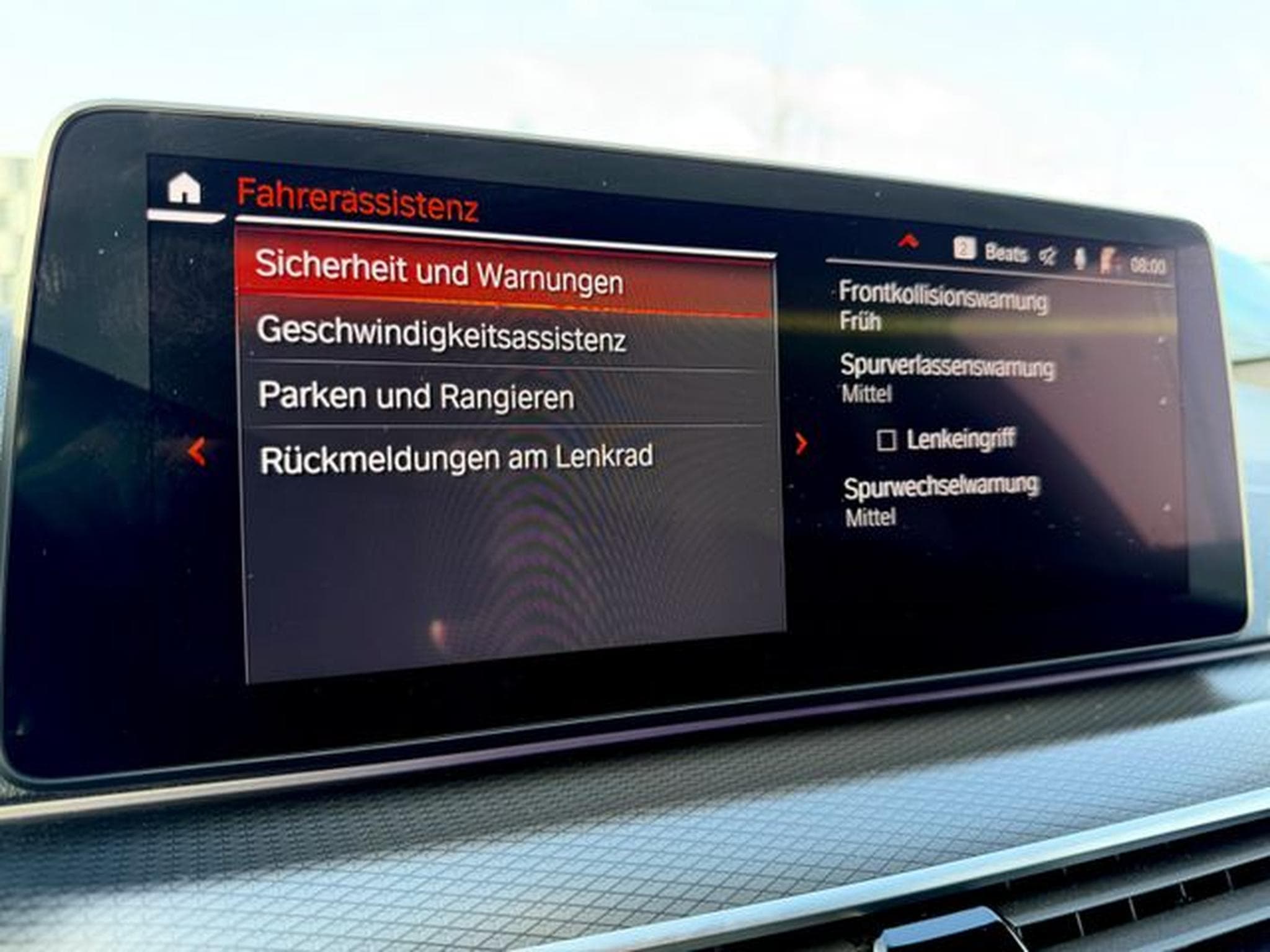 BMW 530 530d xDrive Touring M Sport Paket (2023) - Foto 21