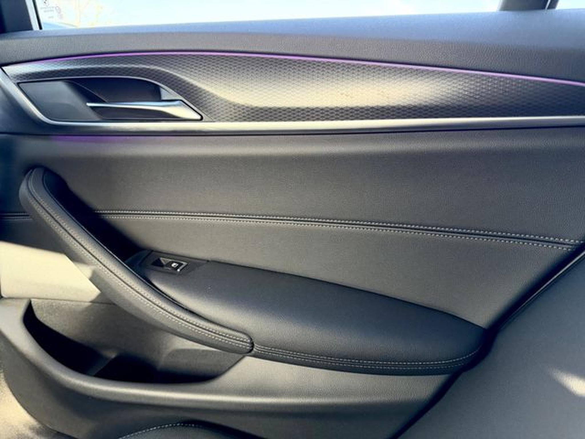 BMW 530 530d xDrive Touring M Sport Paket (2023) - Foto 27