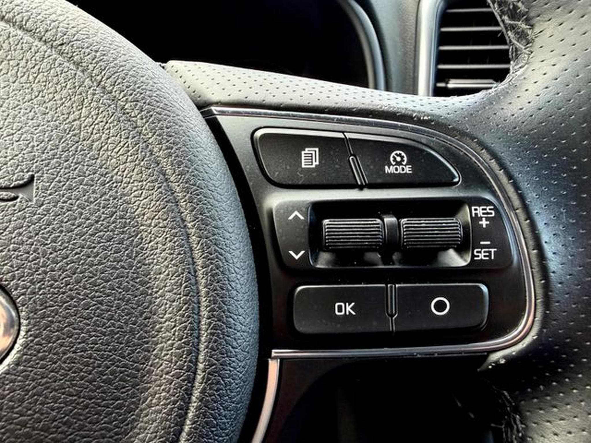 Kia Sportage Sportage GT Line 2.0d 4WD /NAVI/LED/CAM/JBL/AHK/ (2016) - Photo 20