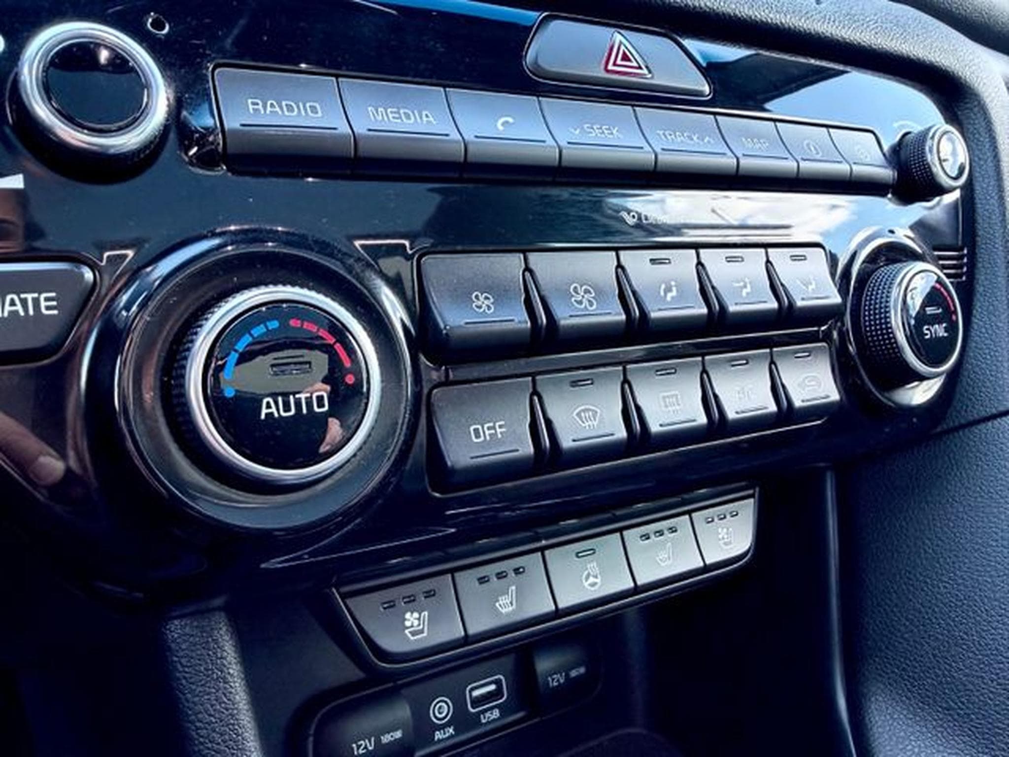 Kia Sportage Sportage GT Line 2.0d 4WD /NAVI/LED/CAM/JBL/PANO (2017) - Photo 21