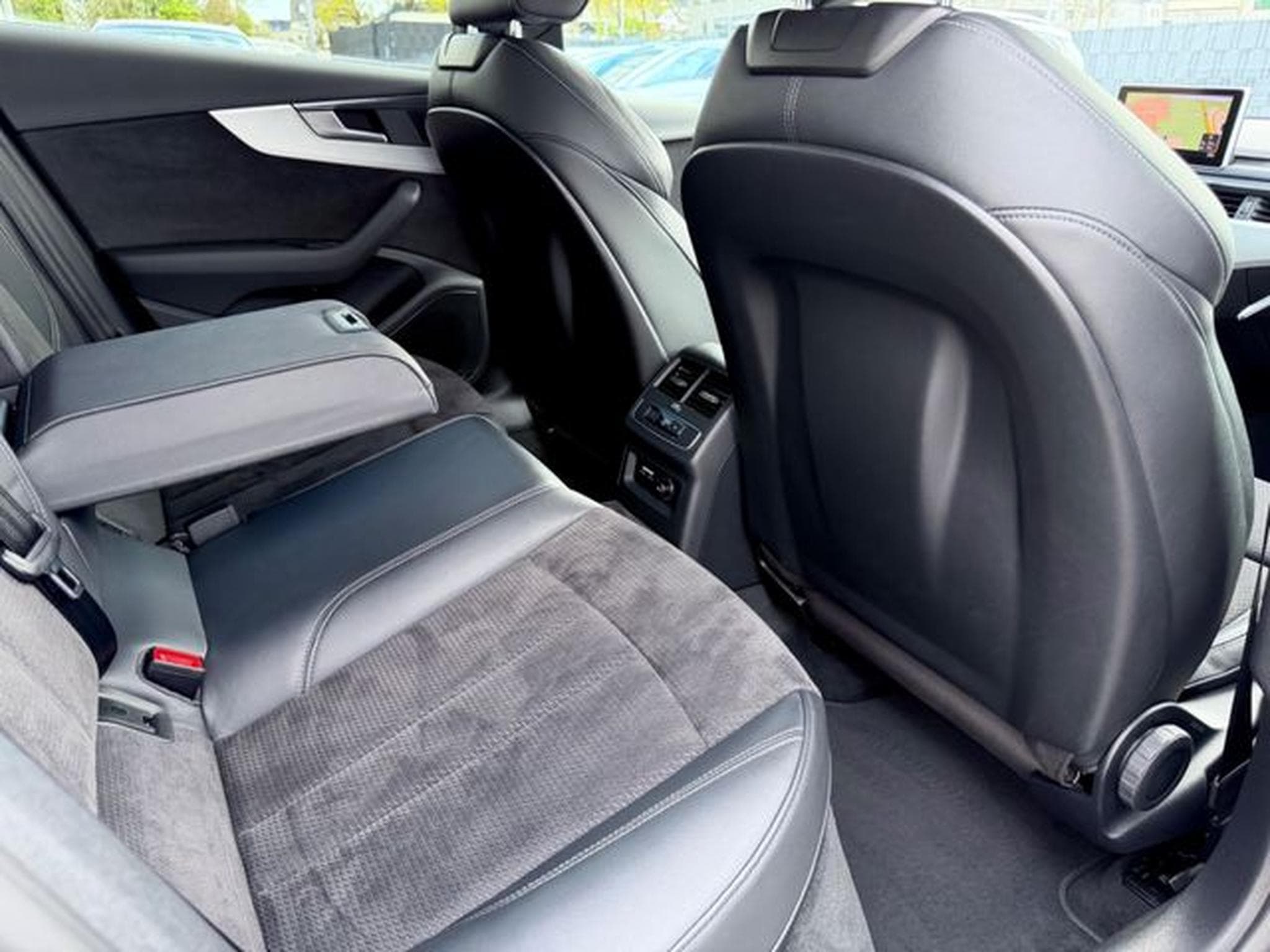 Audi A5 A5 Sportback 40 TDI quattro S line Sport Plus (2020) - Foto 16