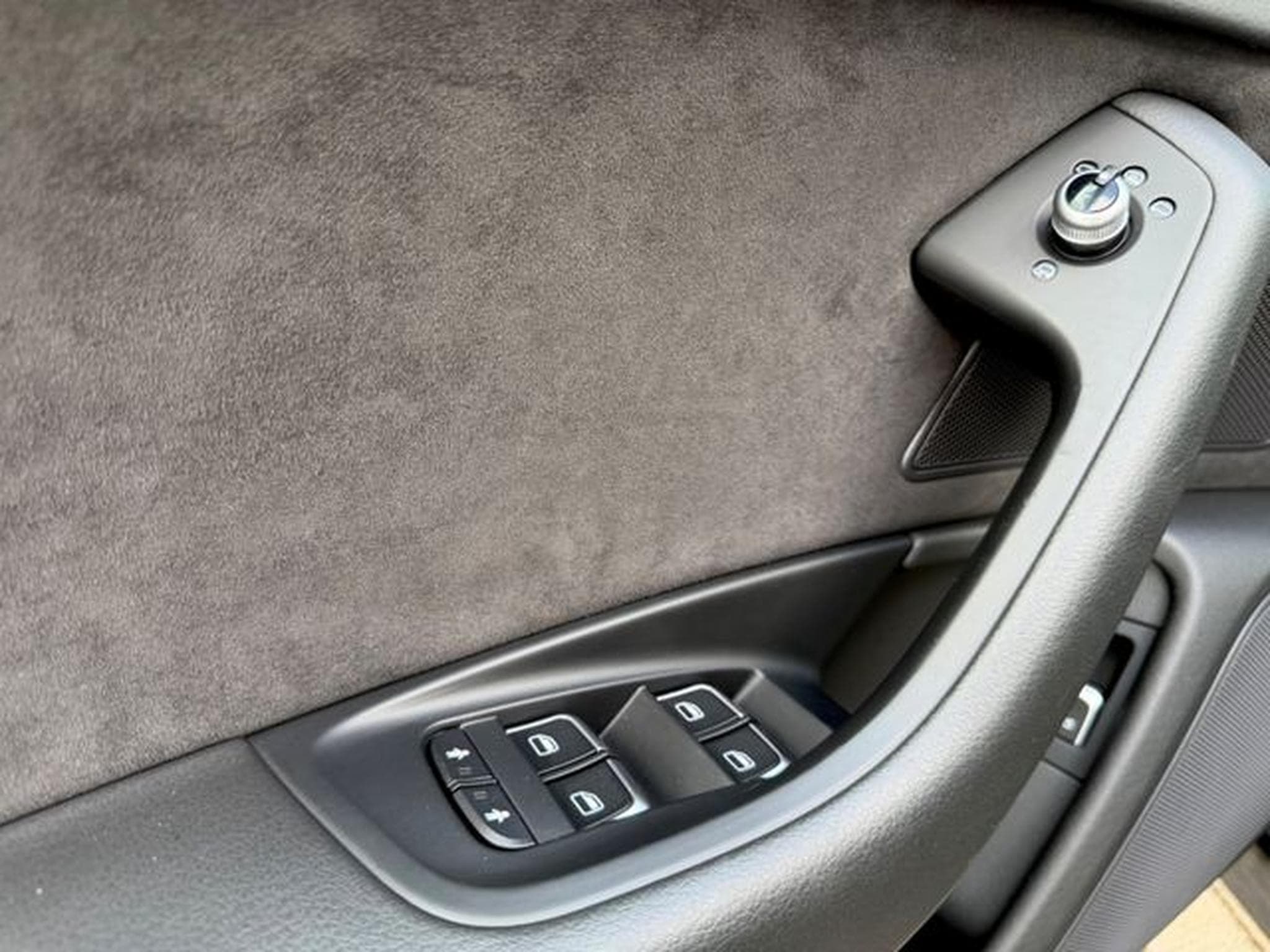 Audi A6 A6 Avant 2.0 TDI sport /LED/ACC/CAM/AHK/GARANTIE (2016) - Photo 22