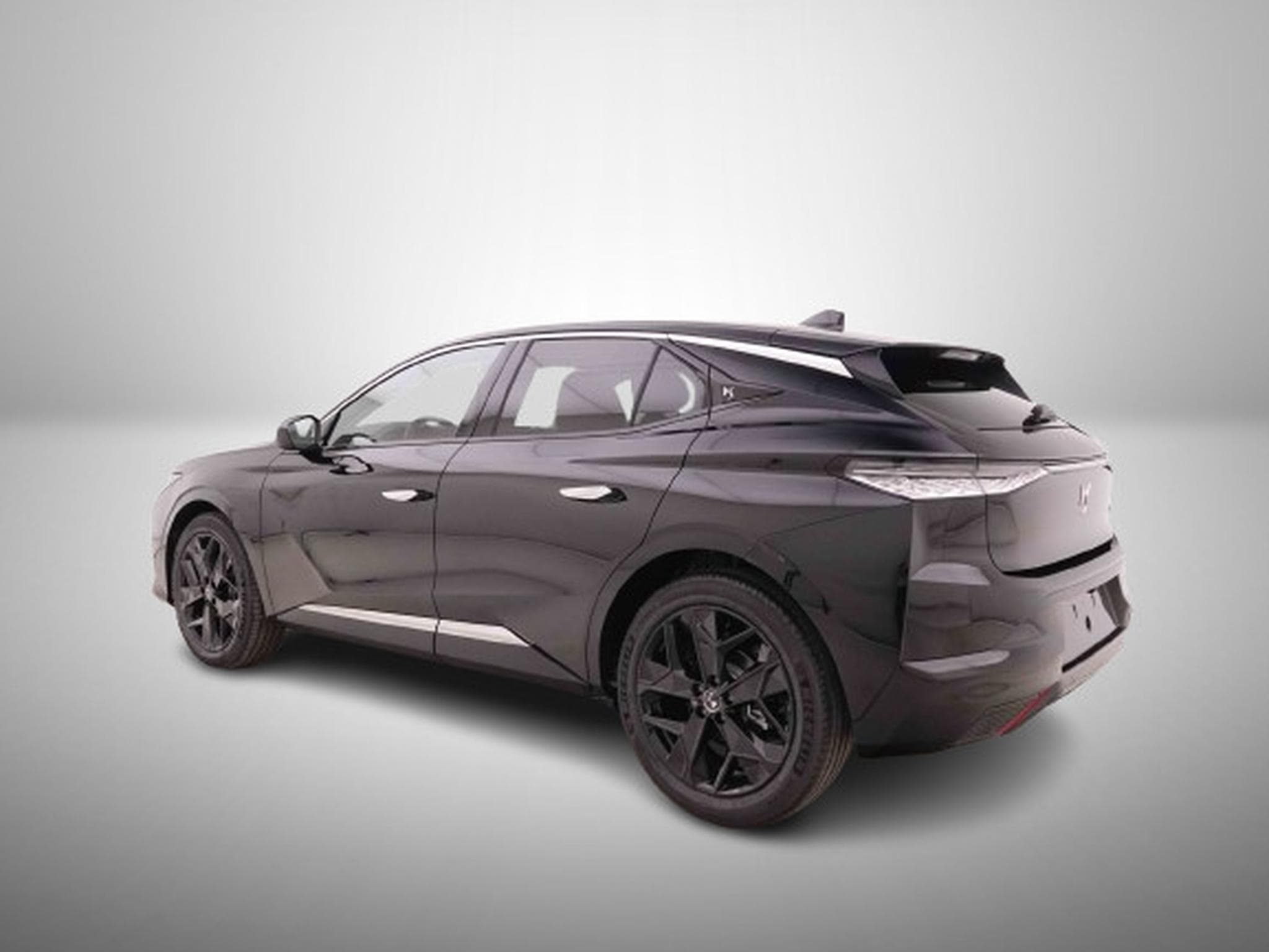 DS Automobiles DS4 1.2 PureTech 136 e-DCS6 Pallas (2025) - Foto 2