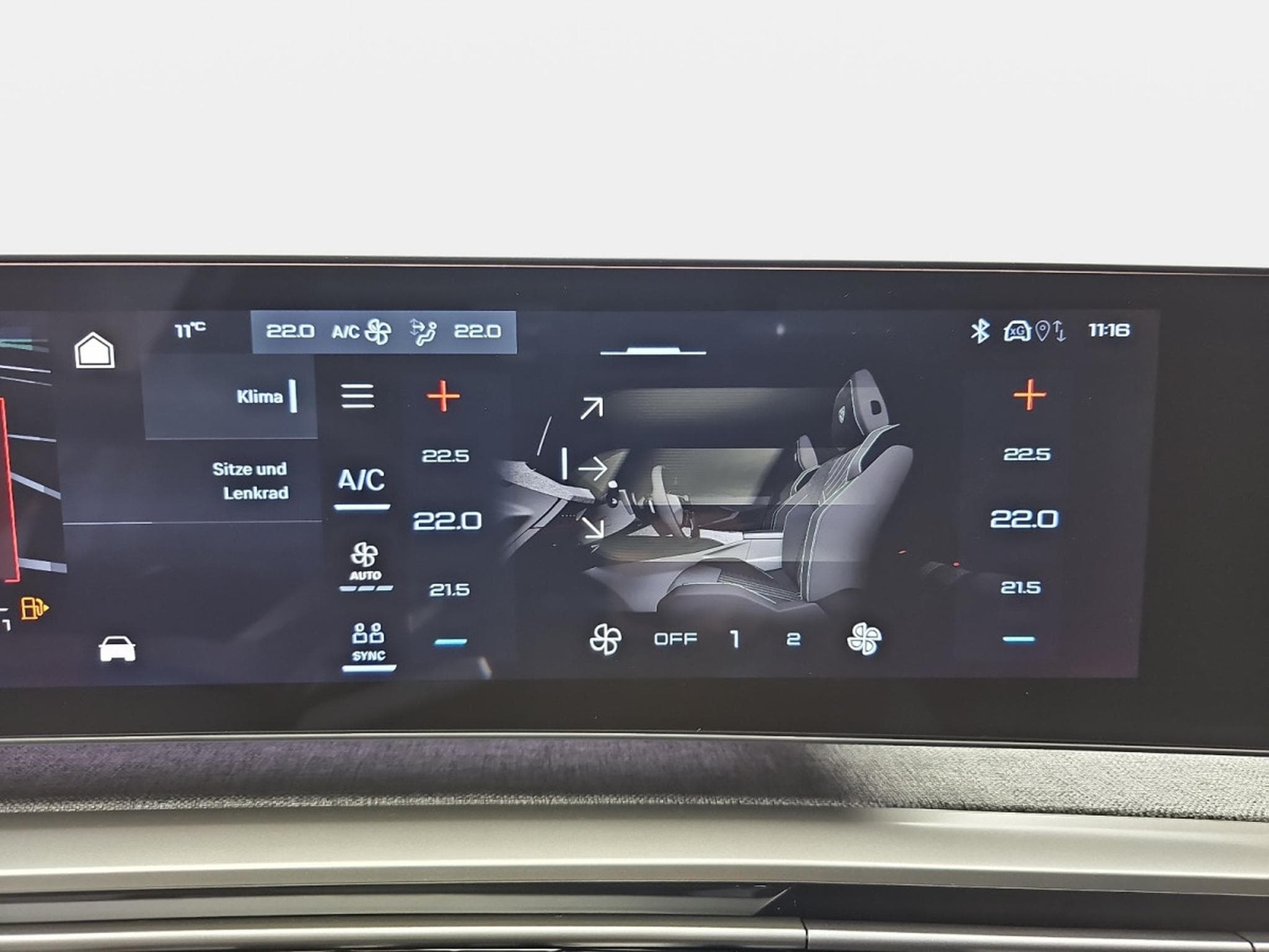 Peugeot 3008 1.2 Hybrid 145 E-DSC6 GT (2025) - Foto 11