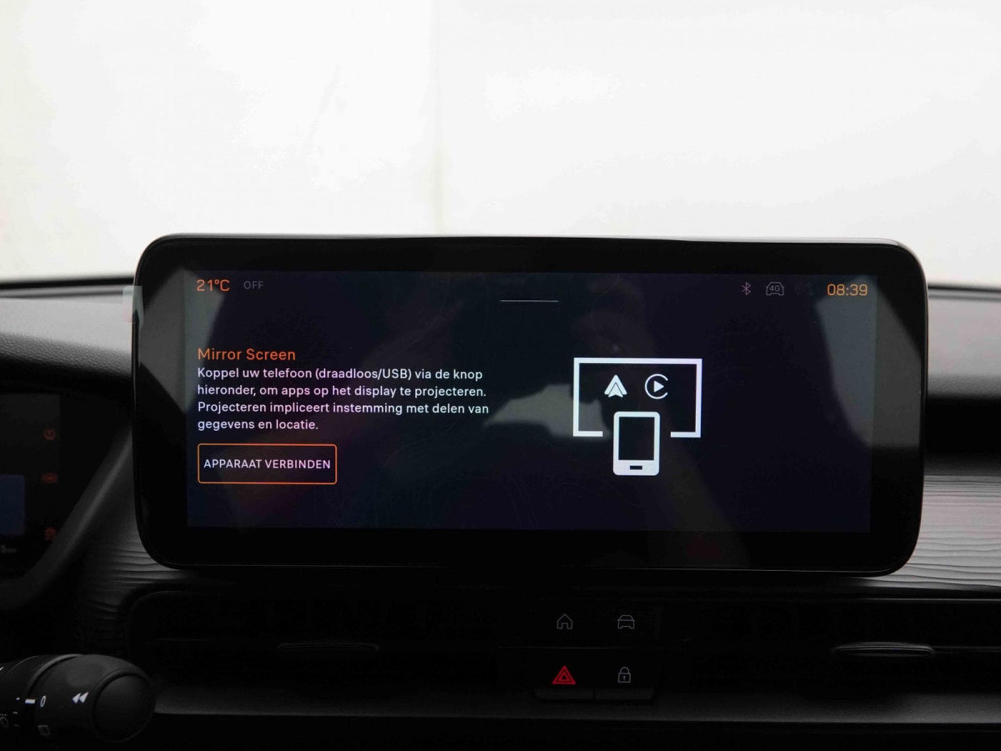 Jeep Avenger 1.2 MHEV DCT Longitide (2025) - Foto 12