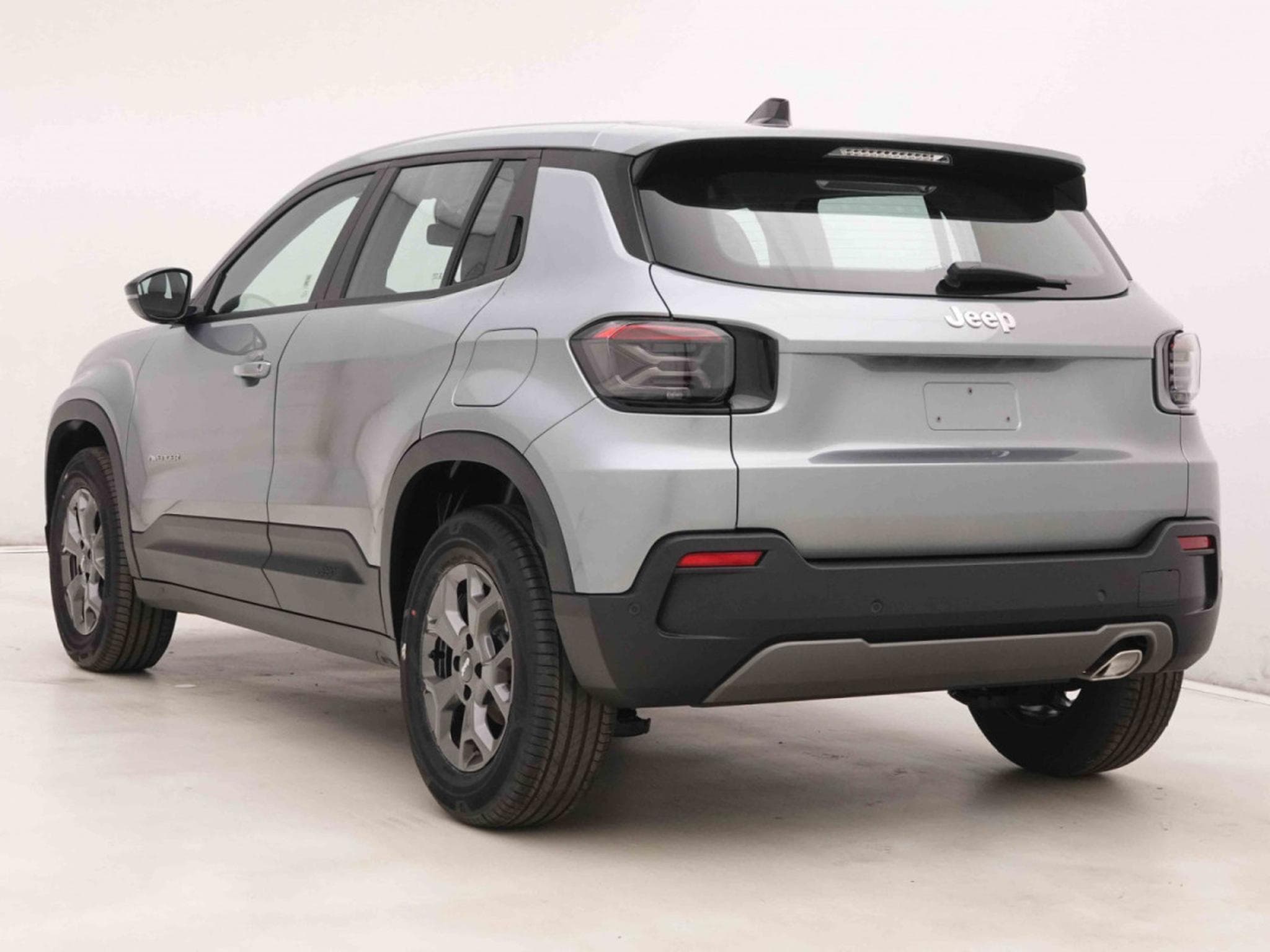 Jeep Avenger 1.2 MHEV DCT Longitide (2025) - Foto 3