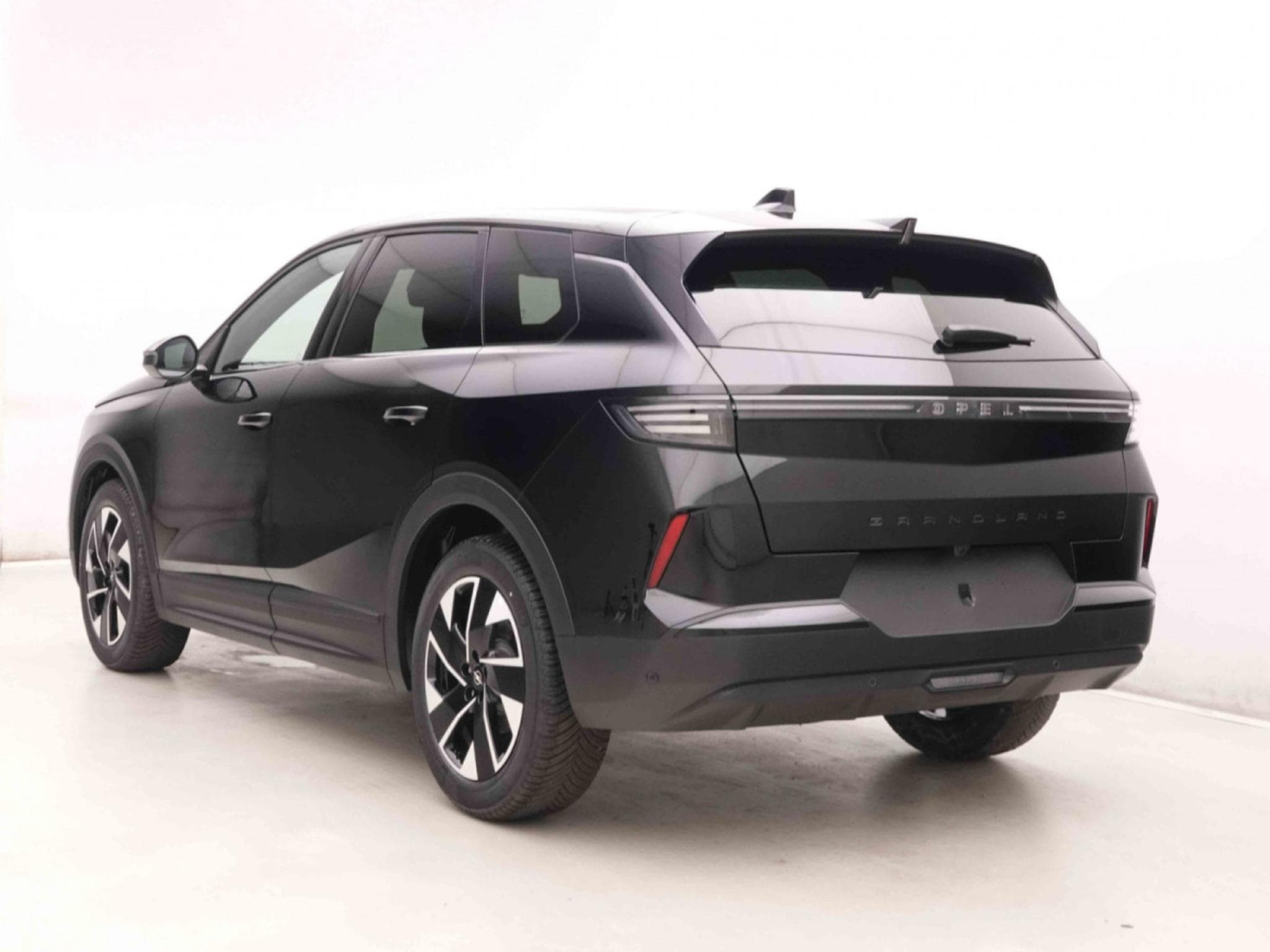 Opel Grandland 1.2 T Hybrid 145 GS (2025) - Photo 3