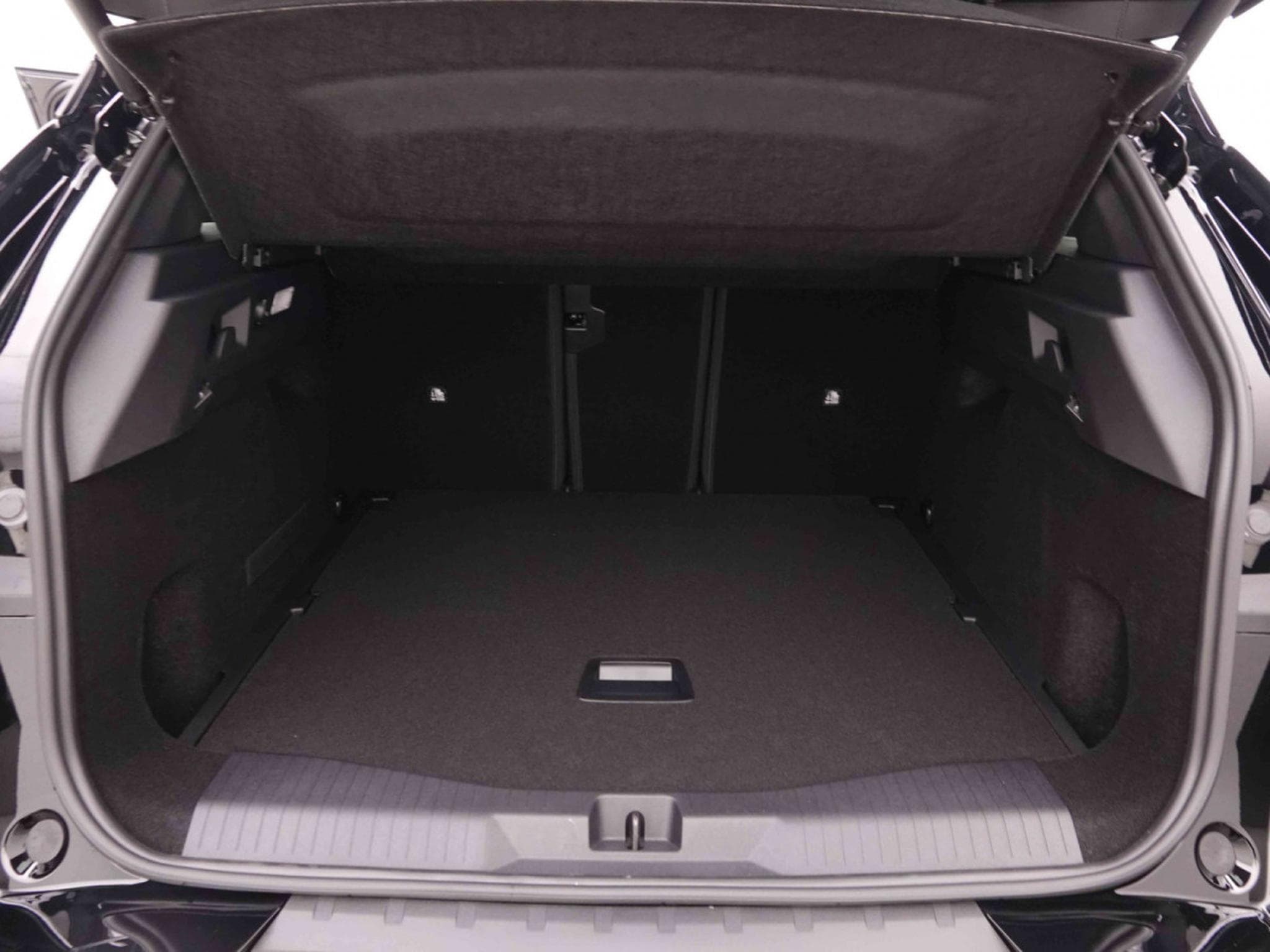 Opel Grandland 1.2 T Hybrid 145 GS (2025) - Photo 8