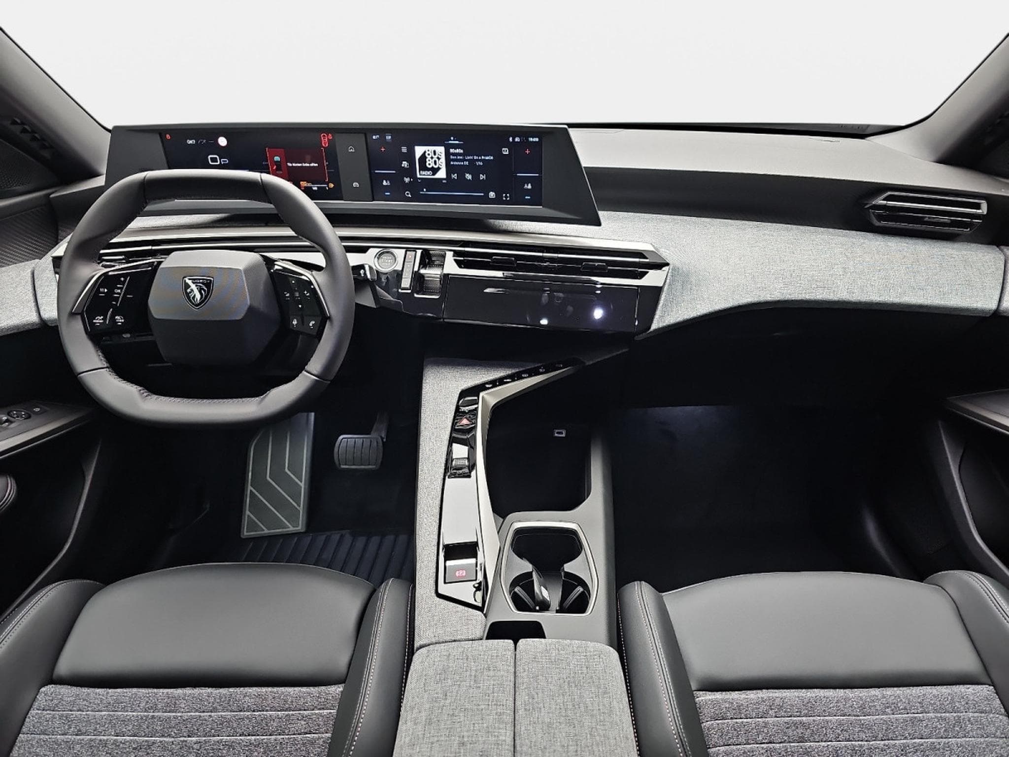 Peugeot 3008 1.2 Hybrid 145 E-DSC6 Allure (2025) - Photo 5