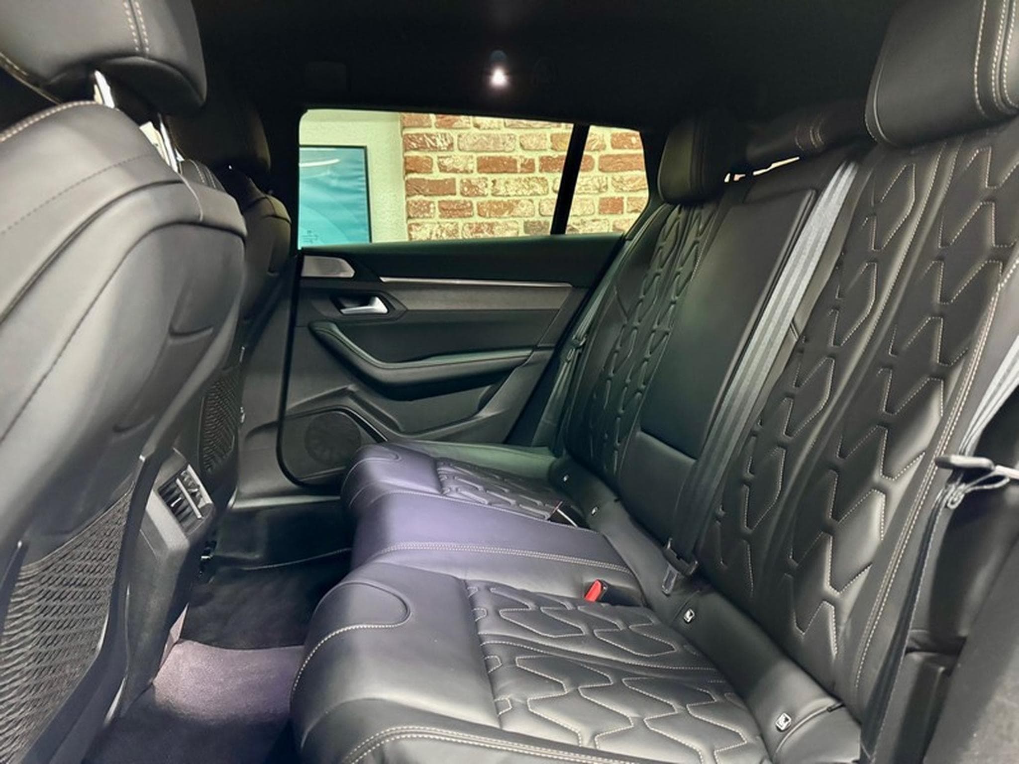 Peugeot 508 508 SW 1.5 BlueHdi 131cv Auto GT (2022) - Photo 6