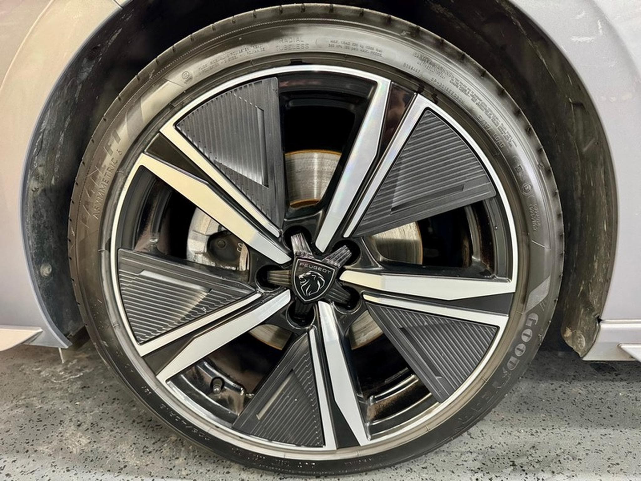 Peugeot 308 308 SW 1.5 BlueHdi 131cv Auto GT (2022) - Photo 3