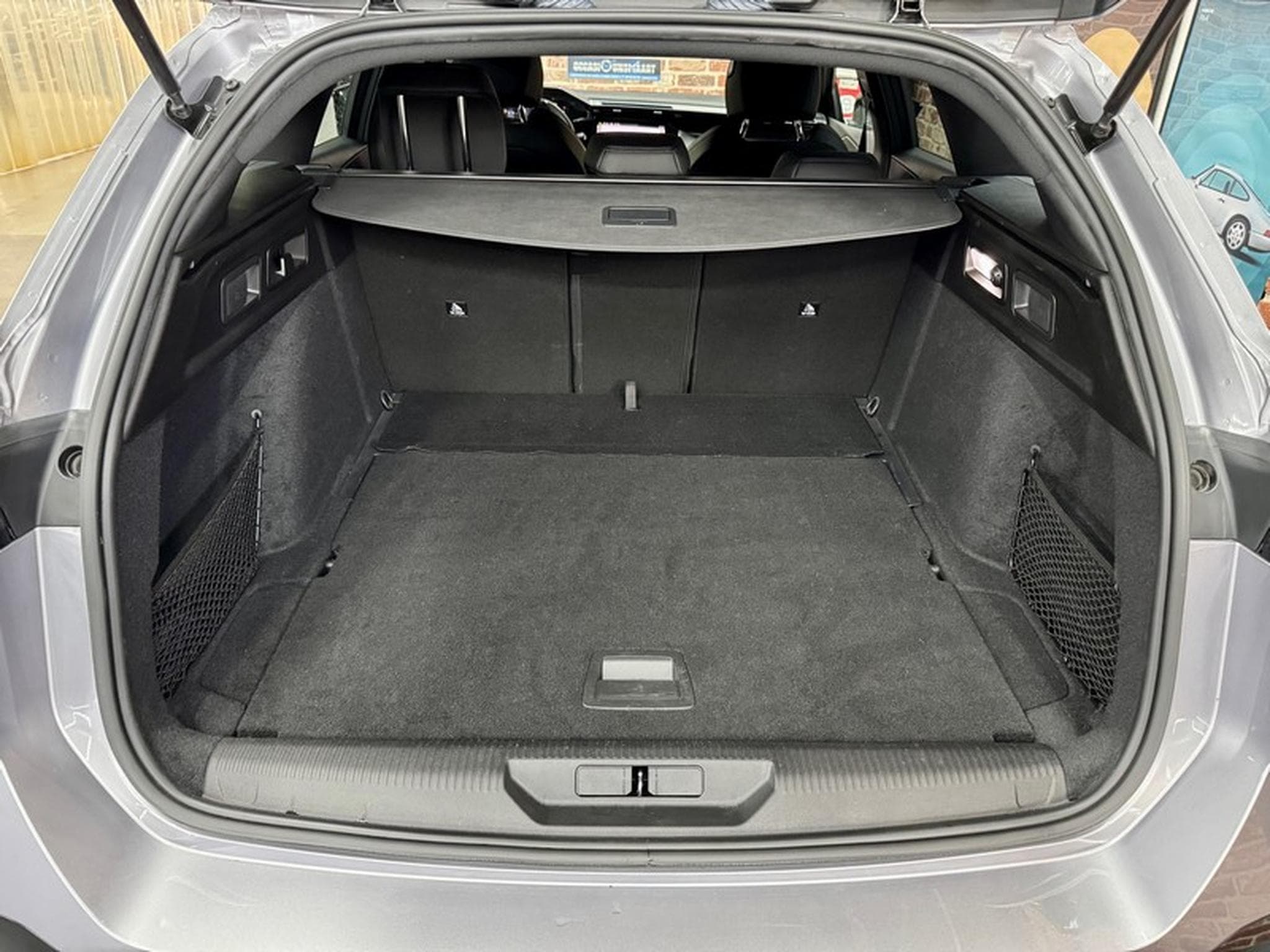 Peugeot 308 308 SW 1.5 BlueHdi 131cv Auto GT (2022) - Photo 7