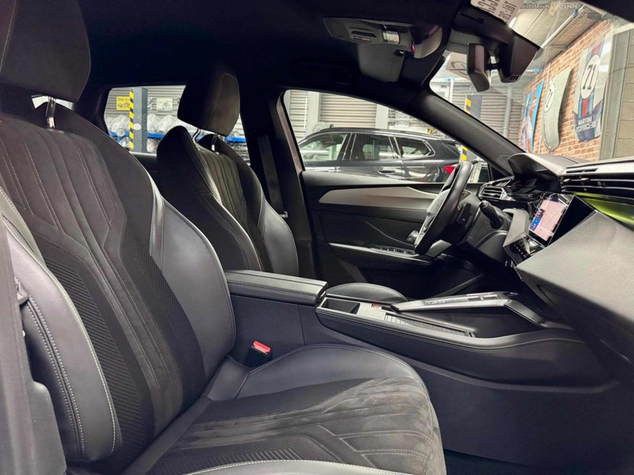 Peugeot 308 308 SW 1.5 BlueHdi 131cv Auto GT (2022) - Photo 8