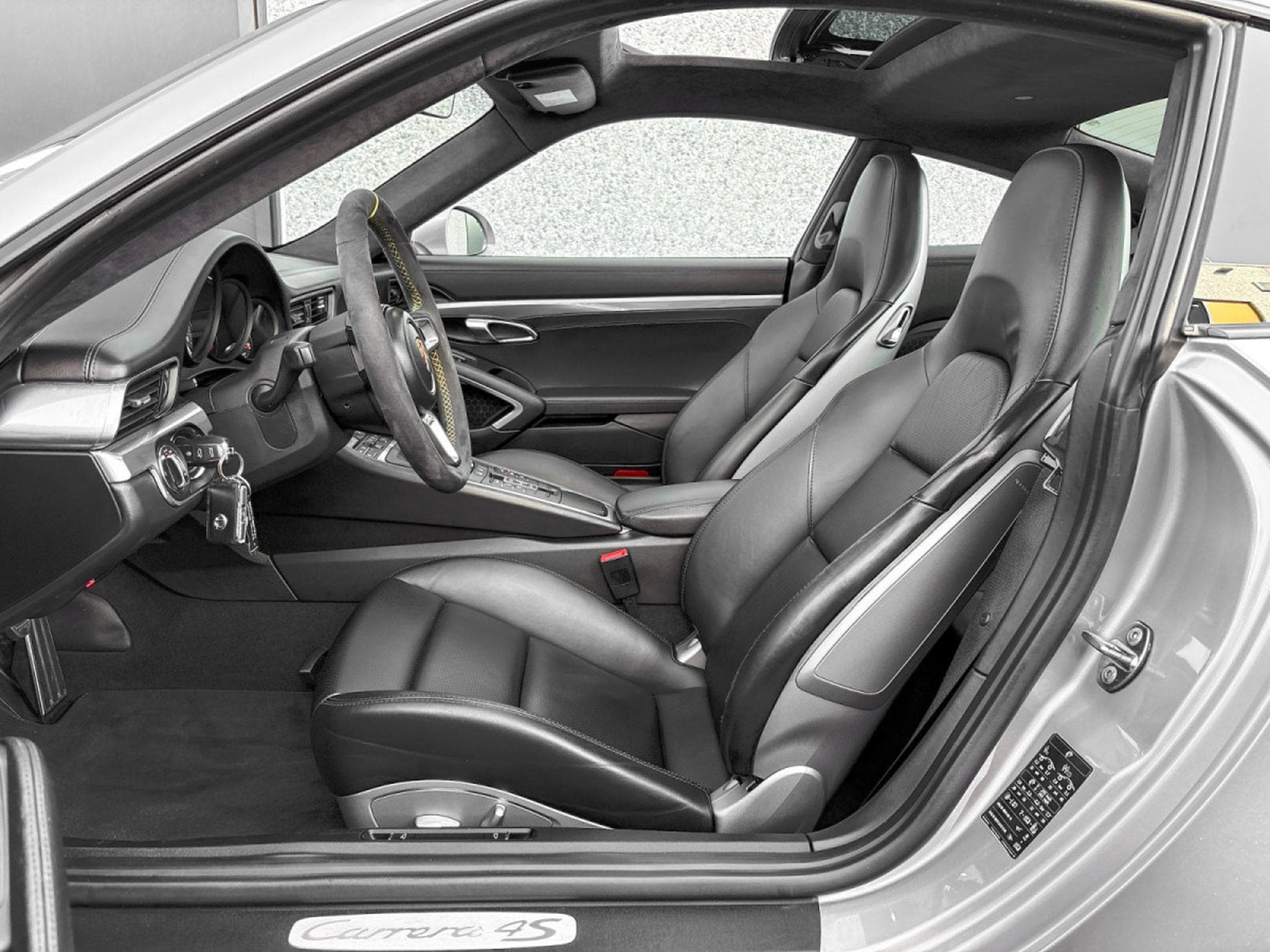 Porsche 911 991.2 CARRERA 4S/ BVM/ TOIT OUVRANT/SIEGES CHAUFFANTS/ ECHAP (2016) - Foto 12