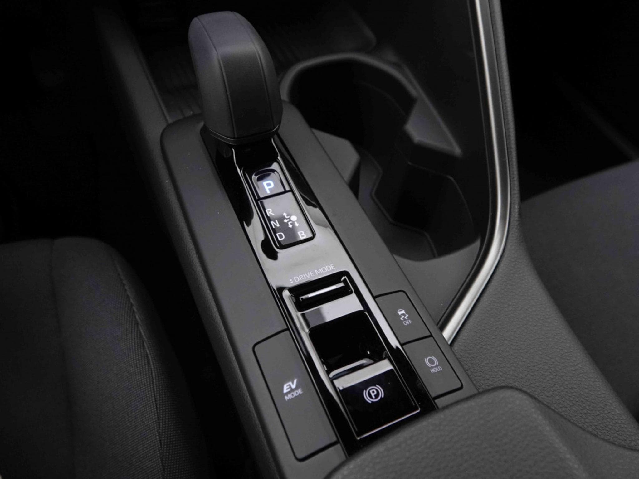 Toyota C-HR 1.8 VVT-i 140 Hybride Dynamic (2025) - Photo 11