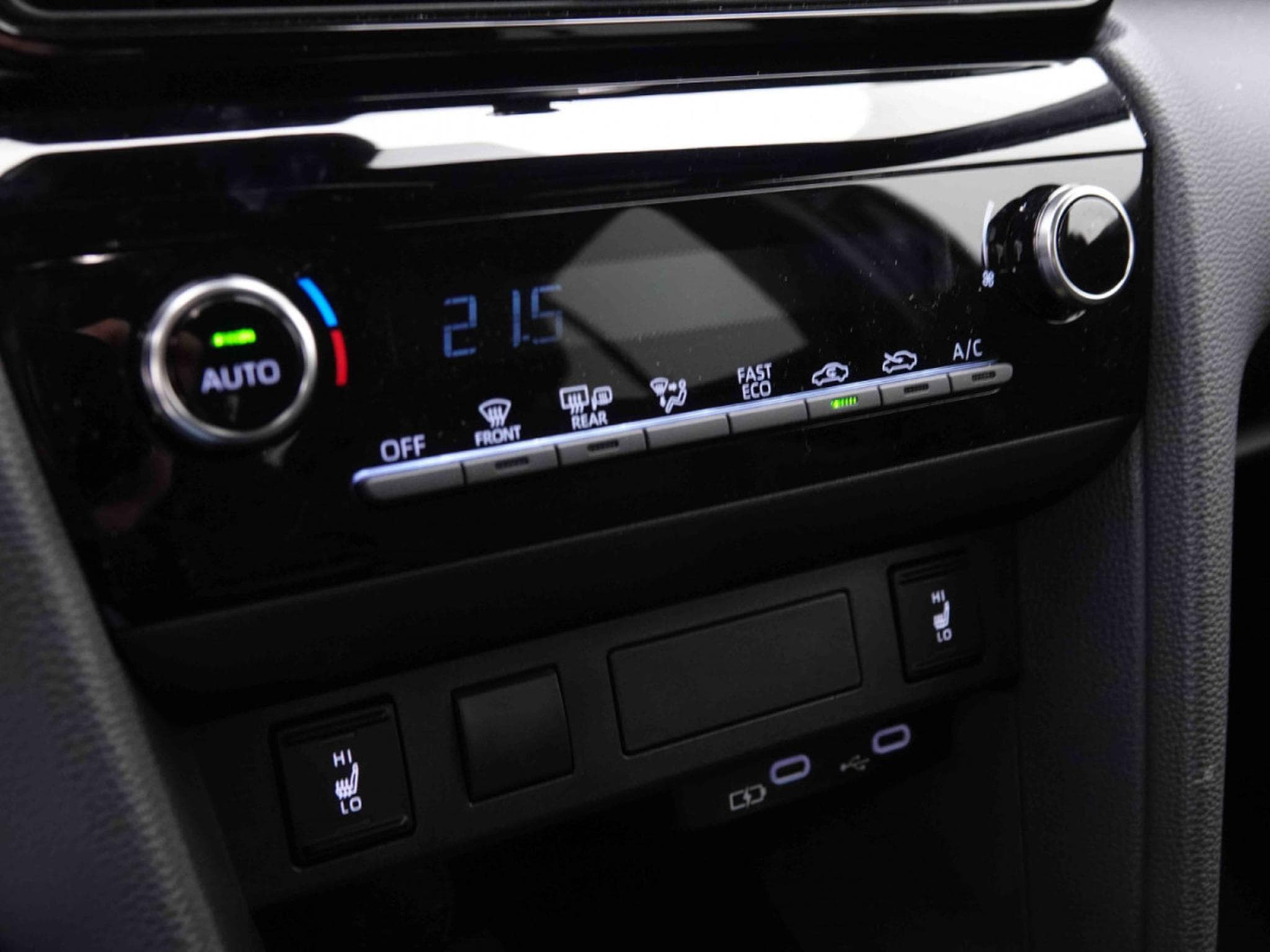 Toyota Yaris Cross 1.5 VVT-i  130 Hybride Executive (2025) - Photo 10