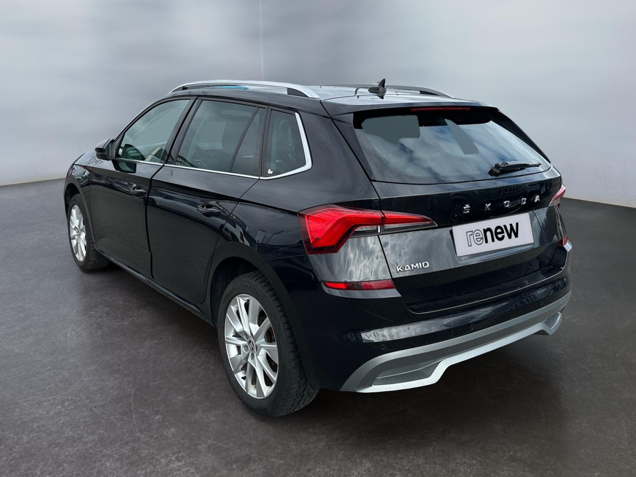 Skoda Kamiq 1.0 TSI DSG Ambition (2023) - Photo 4