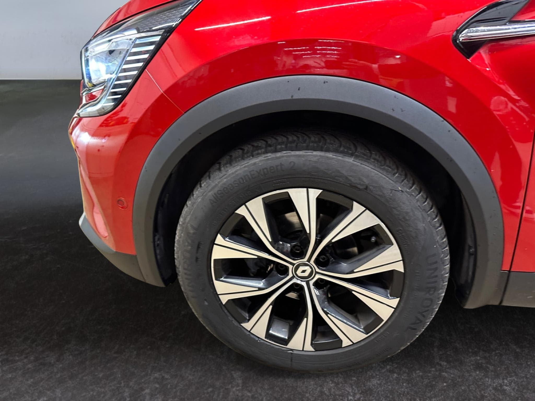 Renault Captur 1.33 TCe MHEV Techno140 EDC GPF (2023) - Photo 5