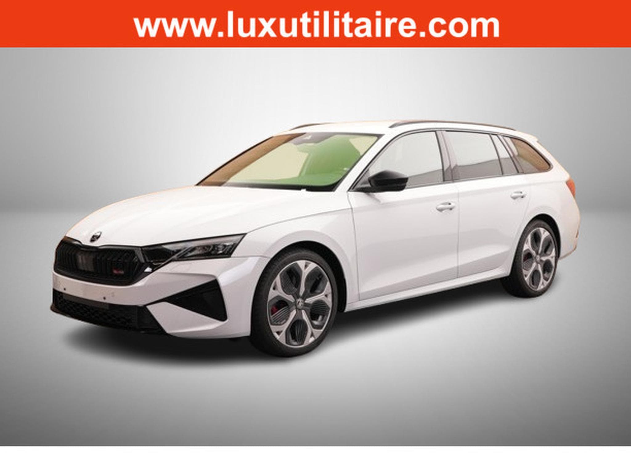 Skoda Octavia 2.0 TSi DSG 265 RS (2025) - Photo 2