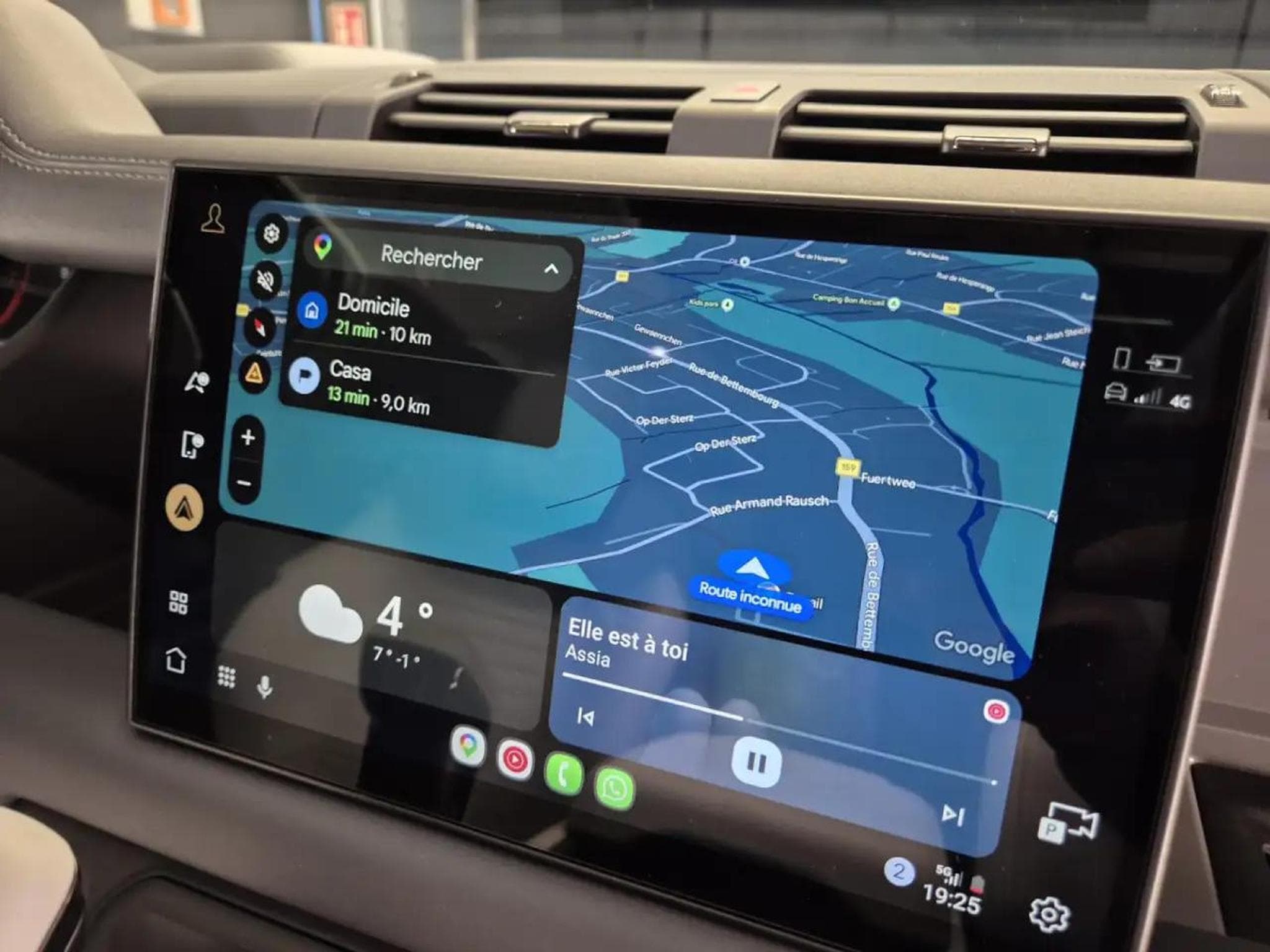 Land-Rover Defender (2025) - Photo 20