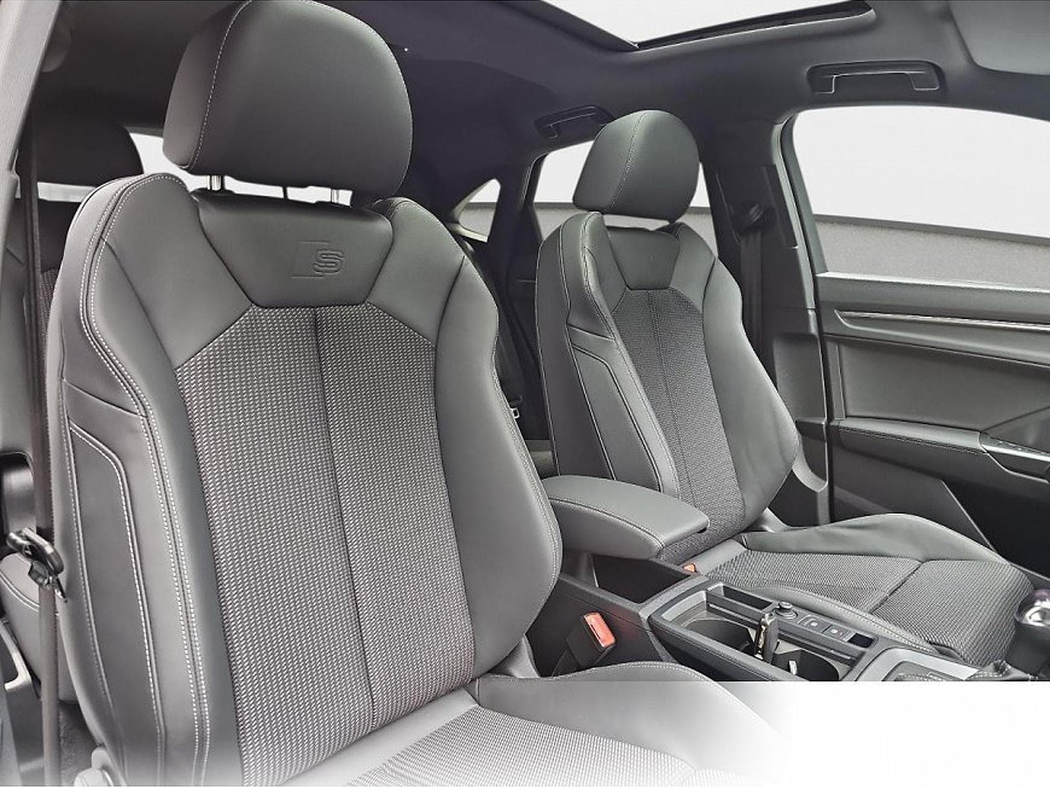 Audi Q3 (2026) - Photo 15