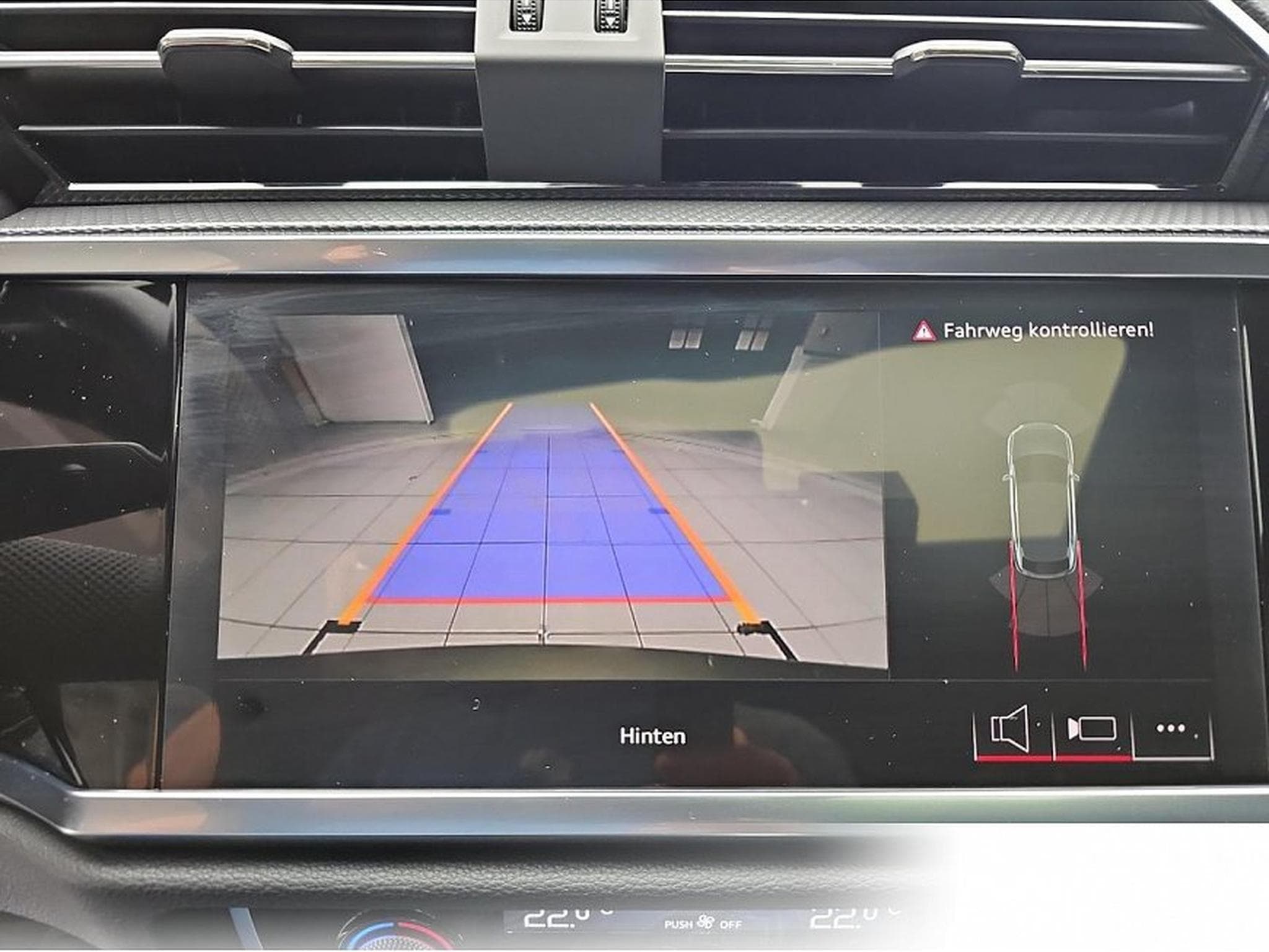 Audi Q3 (2026) - Photo 9