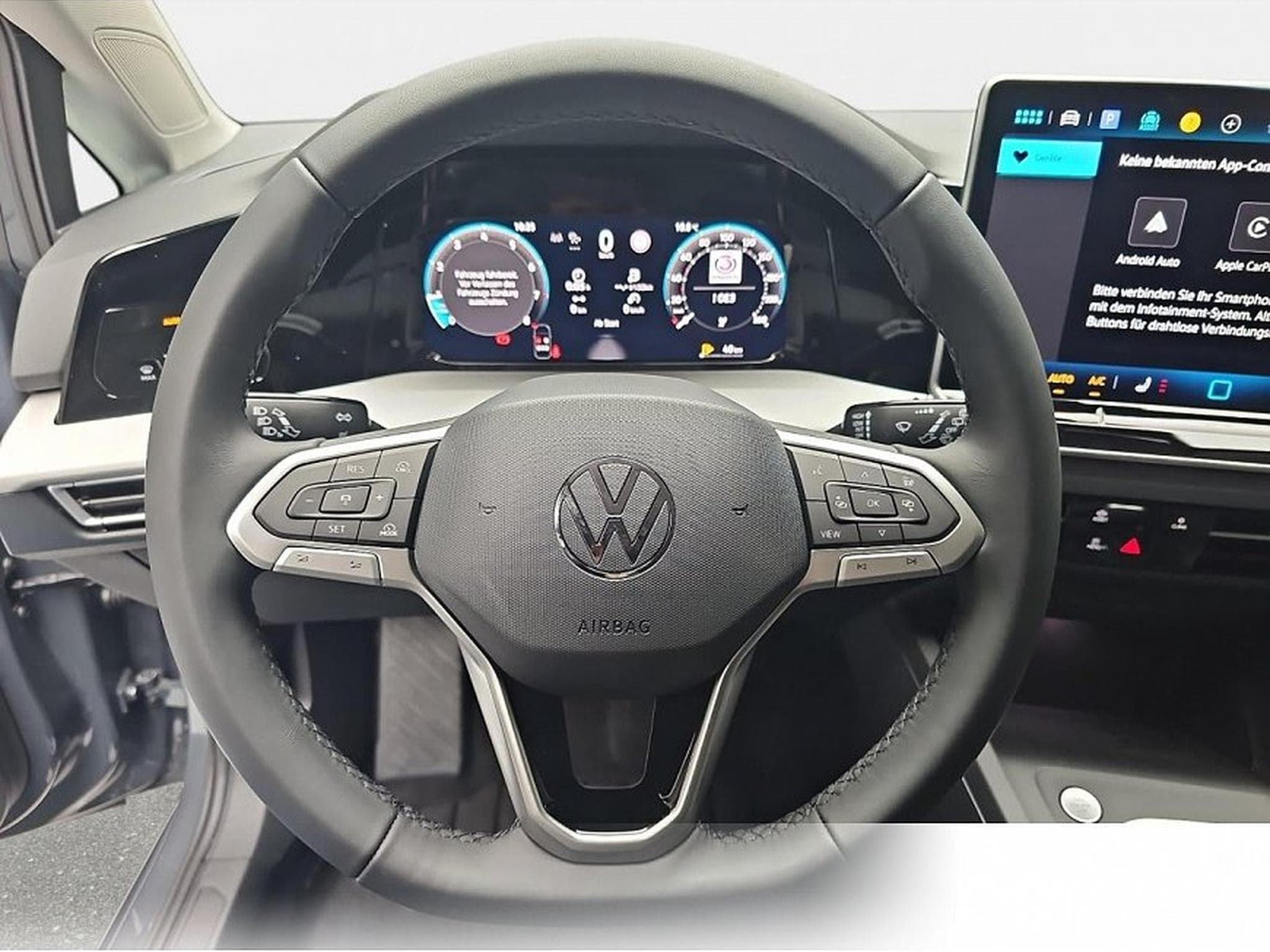 VW Golf (2026) - Photo 12