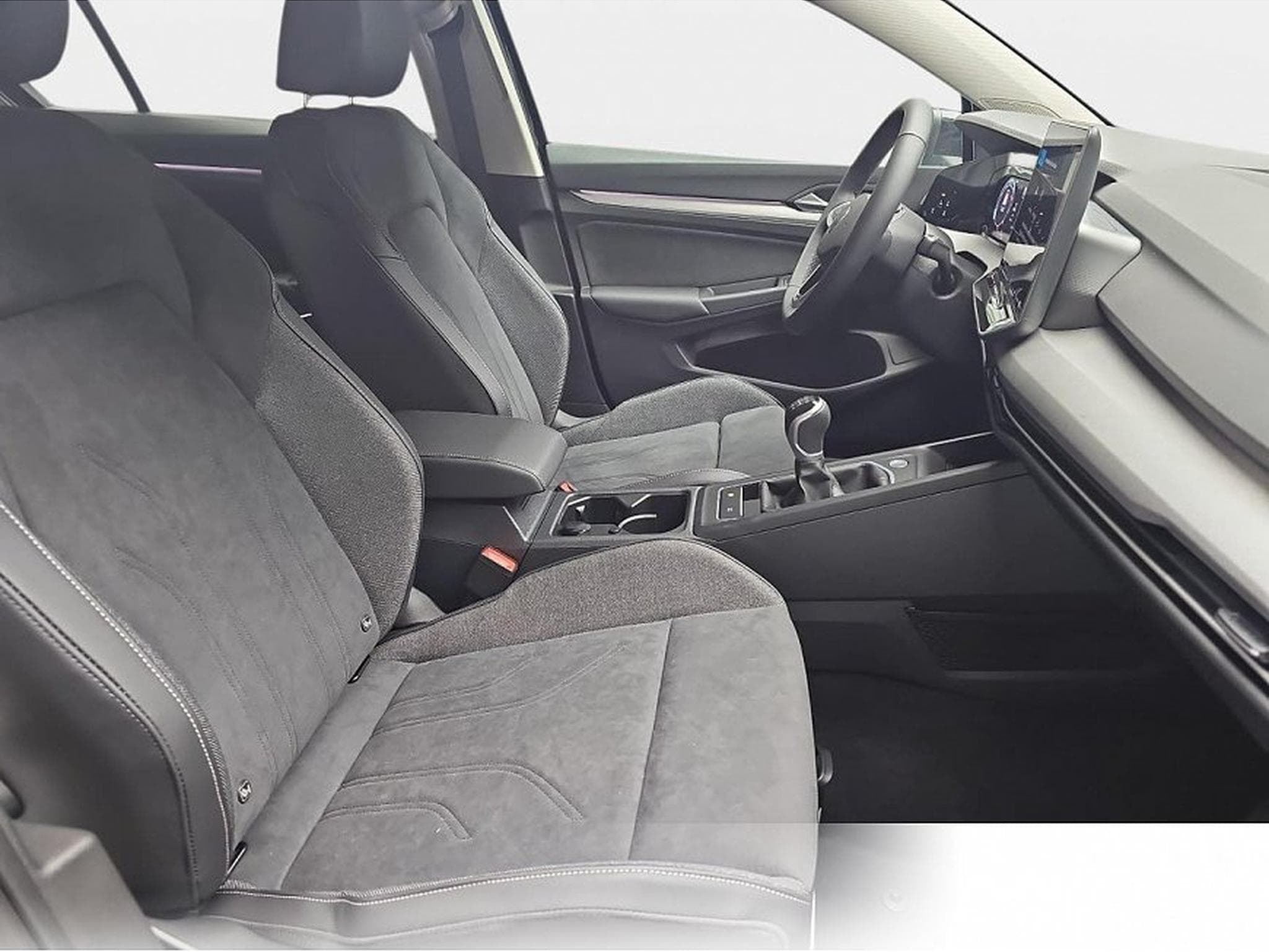 VW Golf (2026) - Photo 15