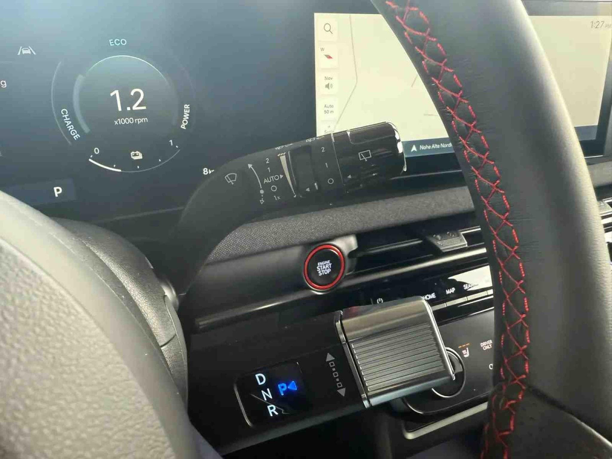 Hyundai Tucson 1.6 T-GDI HEV 215 N-line 4WD (2025) - Foto 21