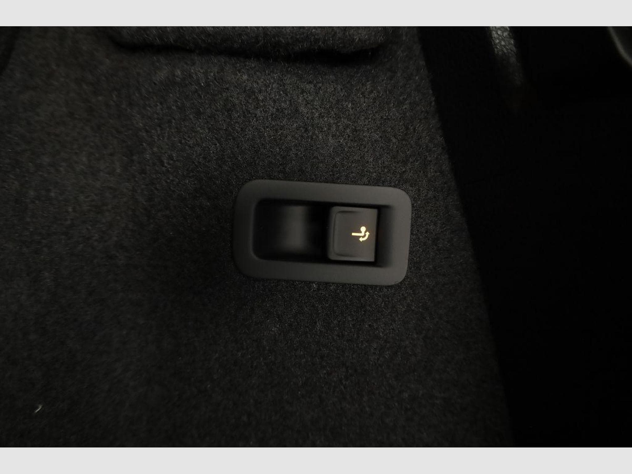 Skoda Karoq Selection (2026) - Foto 14