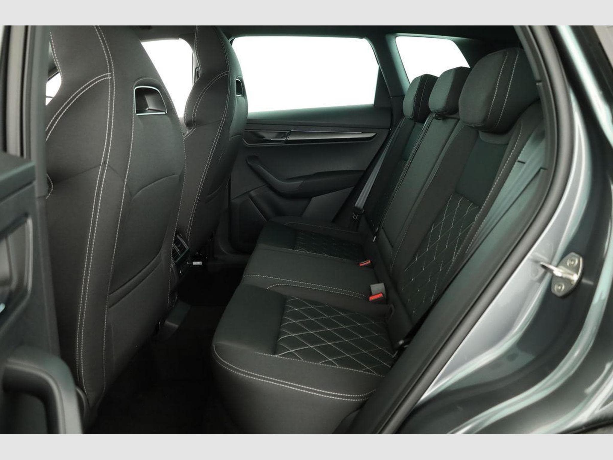 Skoda Karoq Sportline (2026) - Foto 11