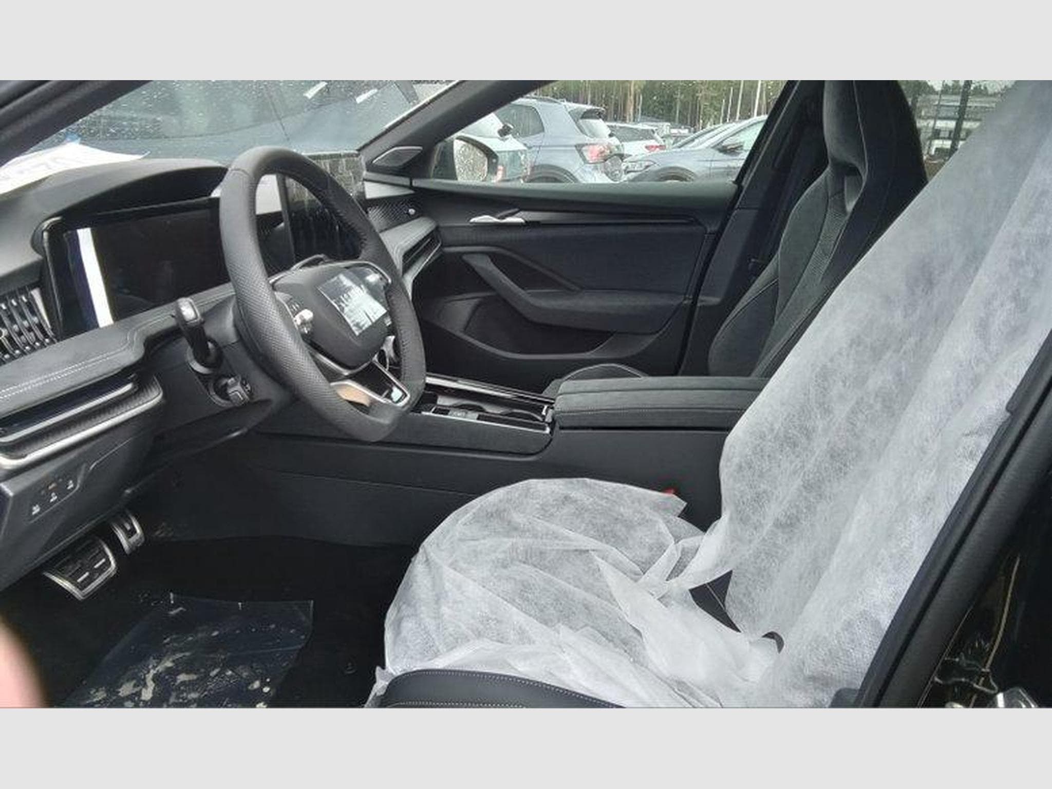 Skoda Superb Sportline 2.0 TDI 7-Gang-DSG 4x4 (2026) - Photo 5