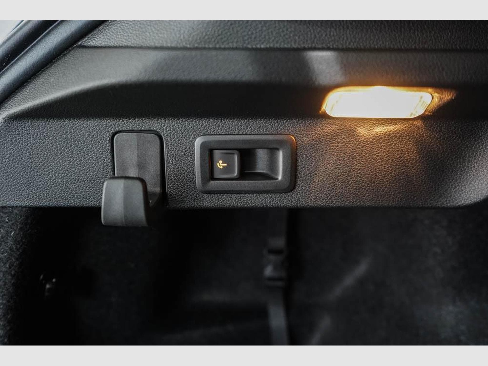 Skoda Scala 1,0 TSI Selection (2026) - Photo 18