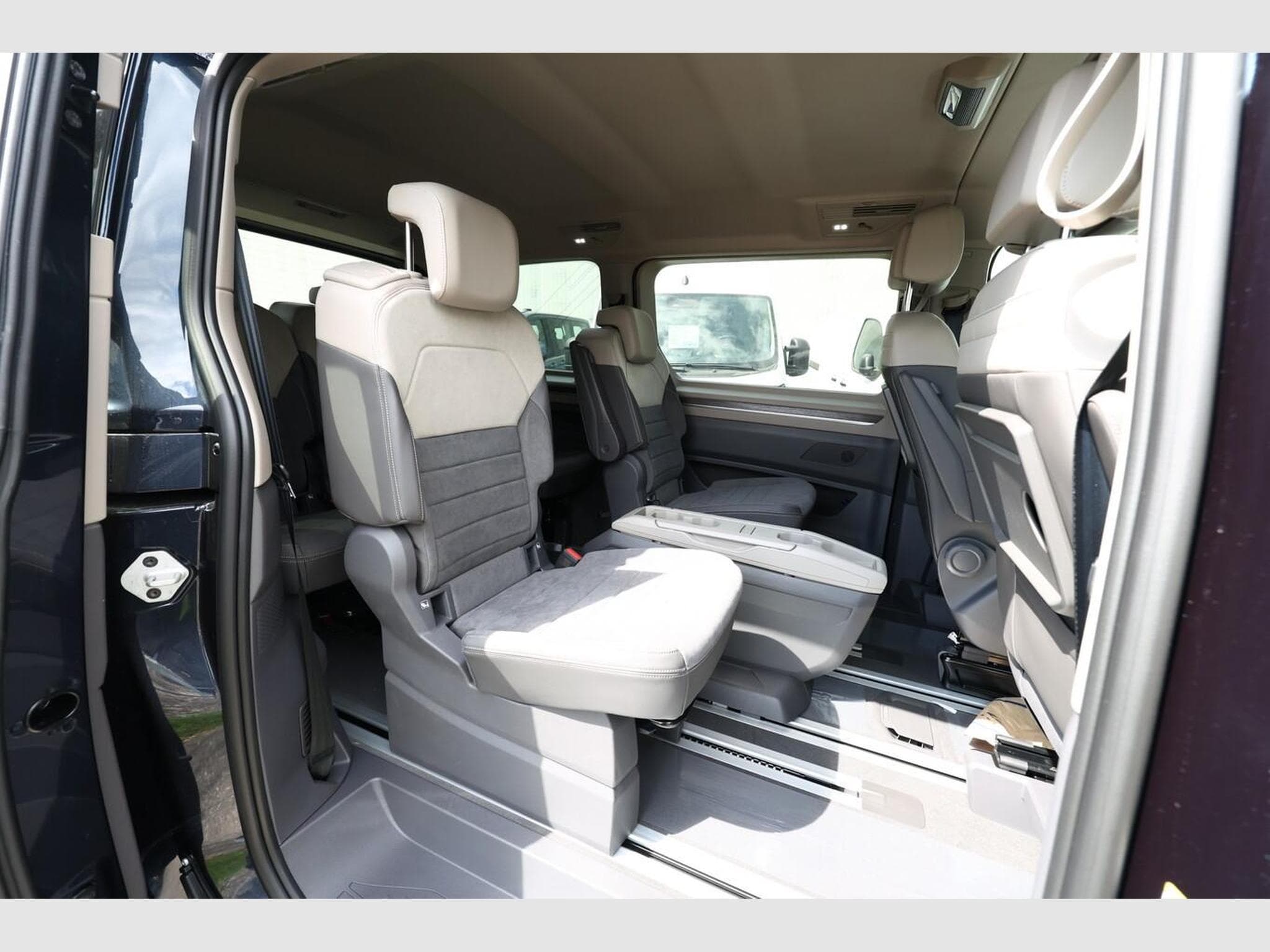 VW T7 Style AHK Matrix (2026) - Photo 10