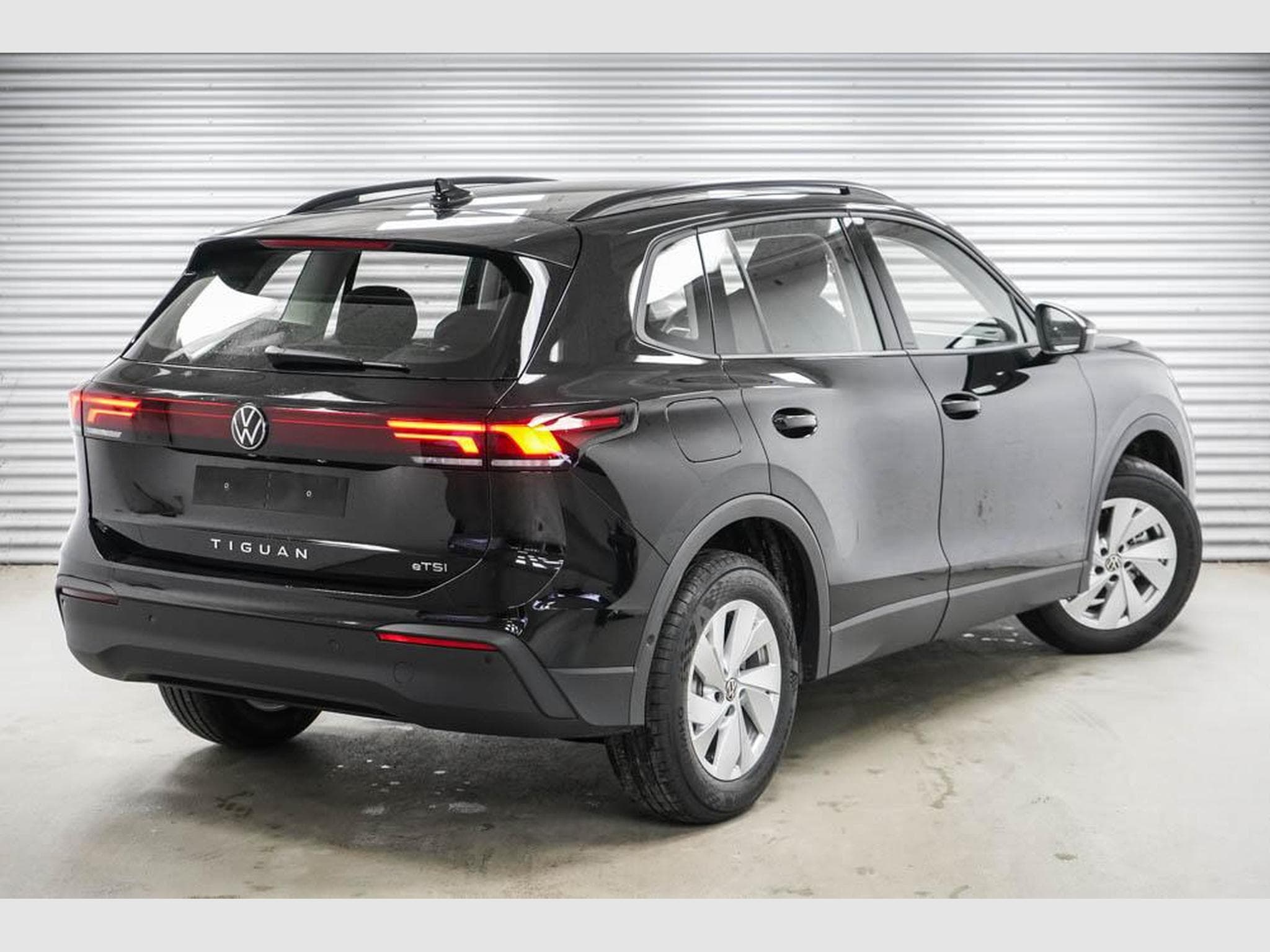 VW Tiguan 1,5 eTSI DSG (2026) - Foto 2
