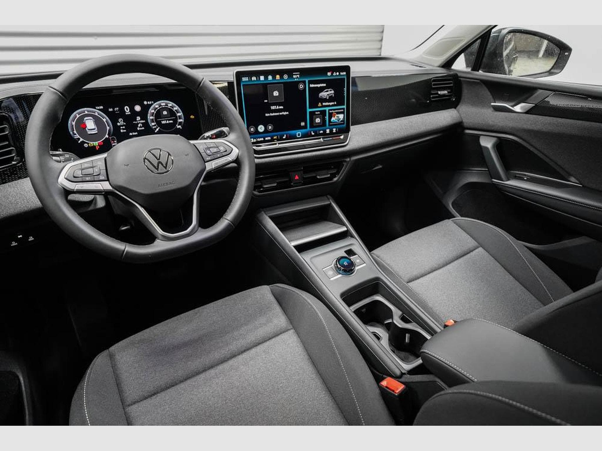 VW Tiguan 1,5 eTSI DSG (2026) - Foto 6