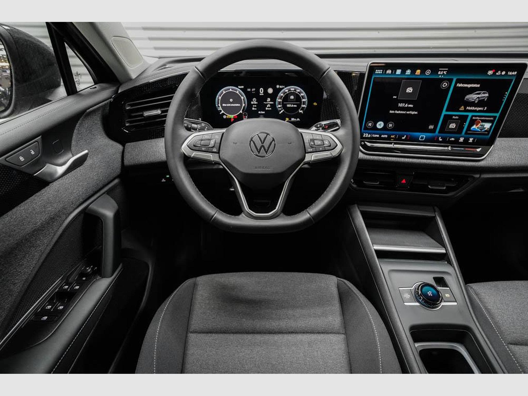 VW Tiguan 1,5 eTSI DSG (2026) - Foto 7