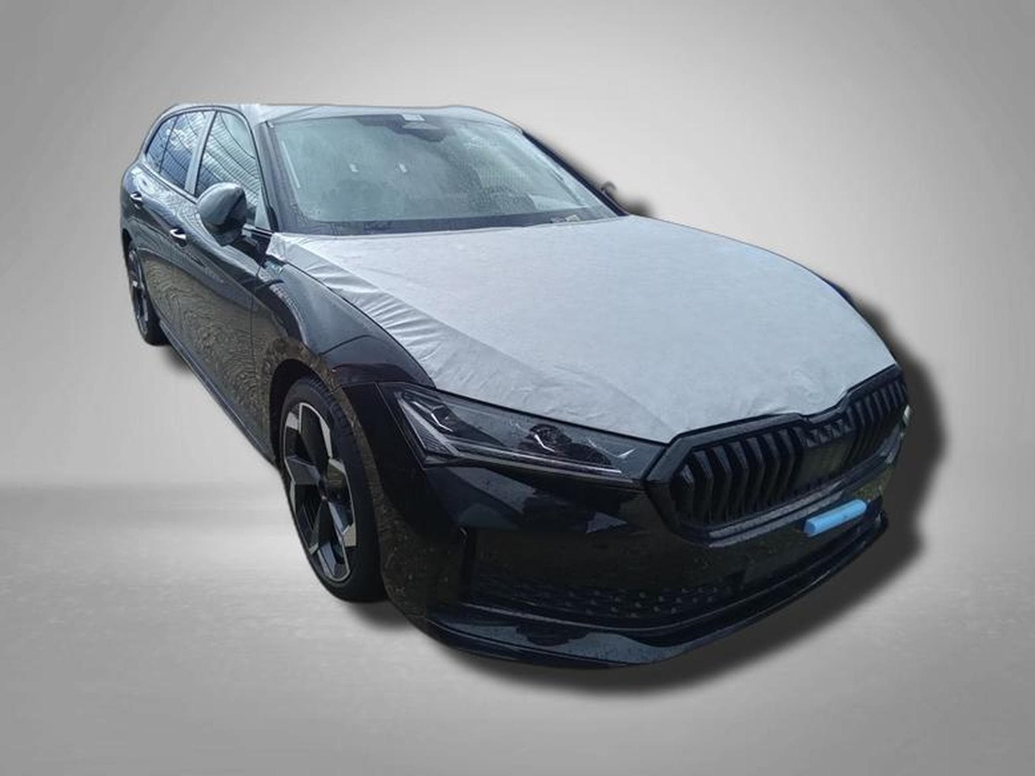 Skoda Superb Sportline 2.0 TDI 7-Gang-DSG 4x4 (2026) - Foto 4