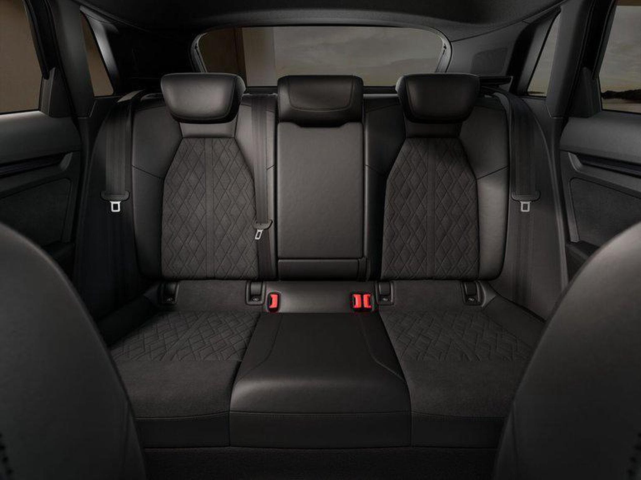 Audi RS3 Sportback 2.5 TFSI 7-Gang S tronic quattro (2026) - Foto 6