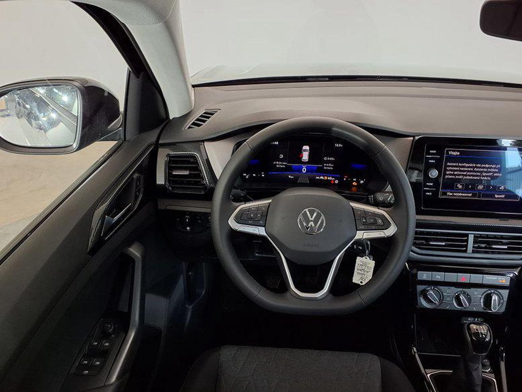 VW T-Cross Life 1.0 TSI 5-Gang (2026) - Photo 12