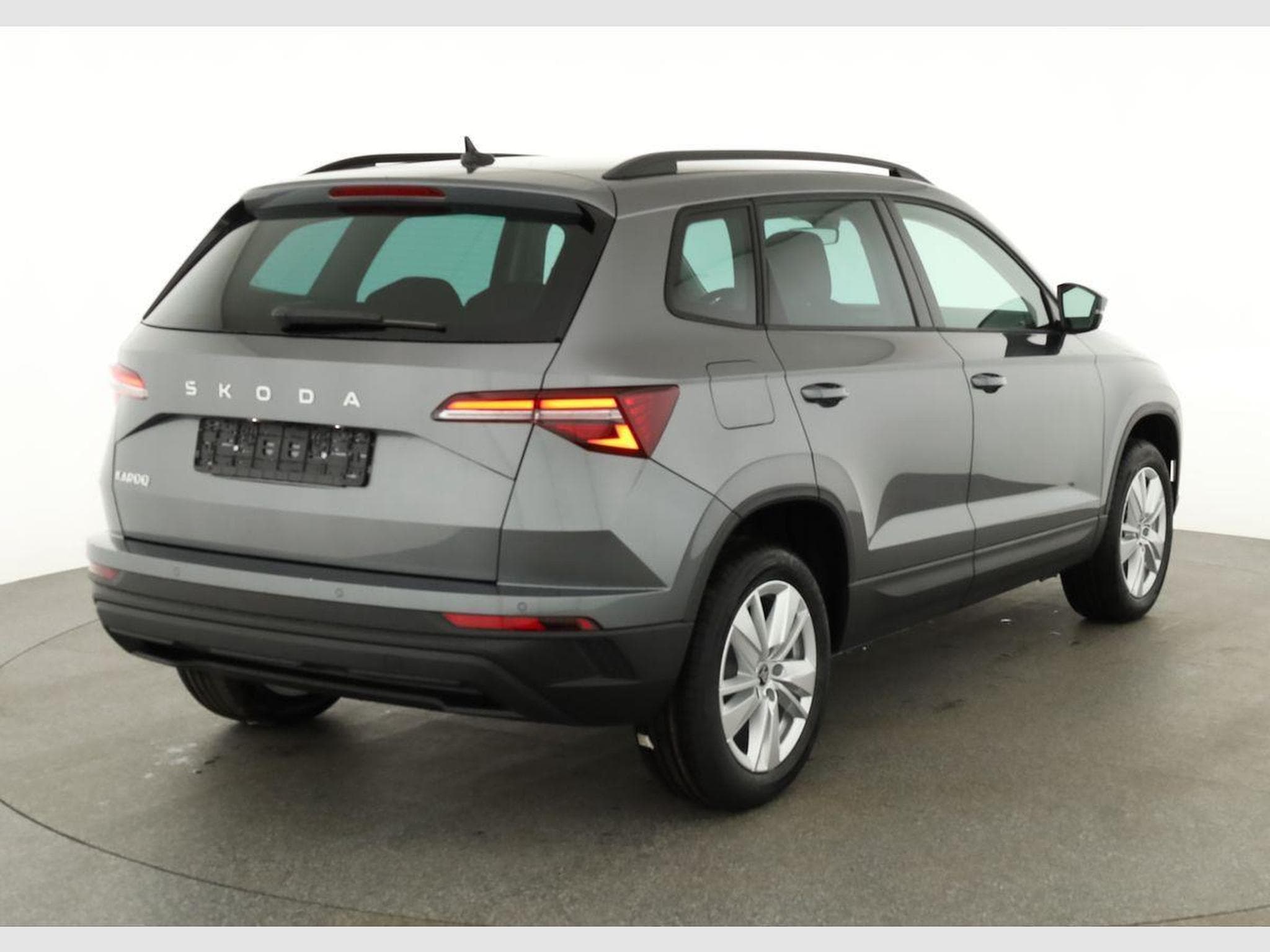 Skoda Karoq Selection (2026) - Photo 2