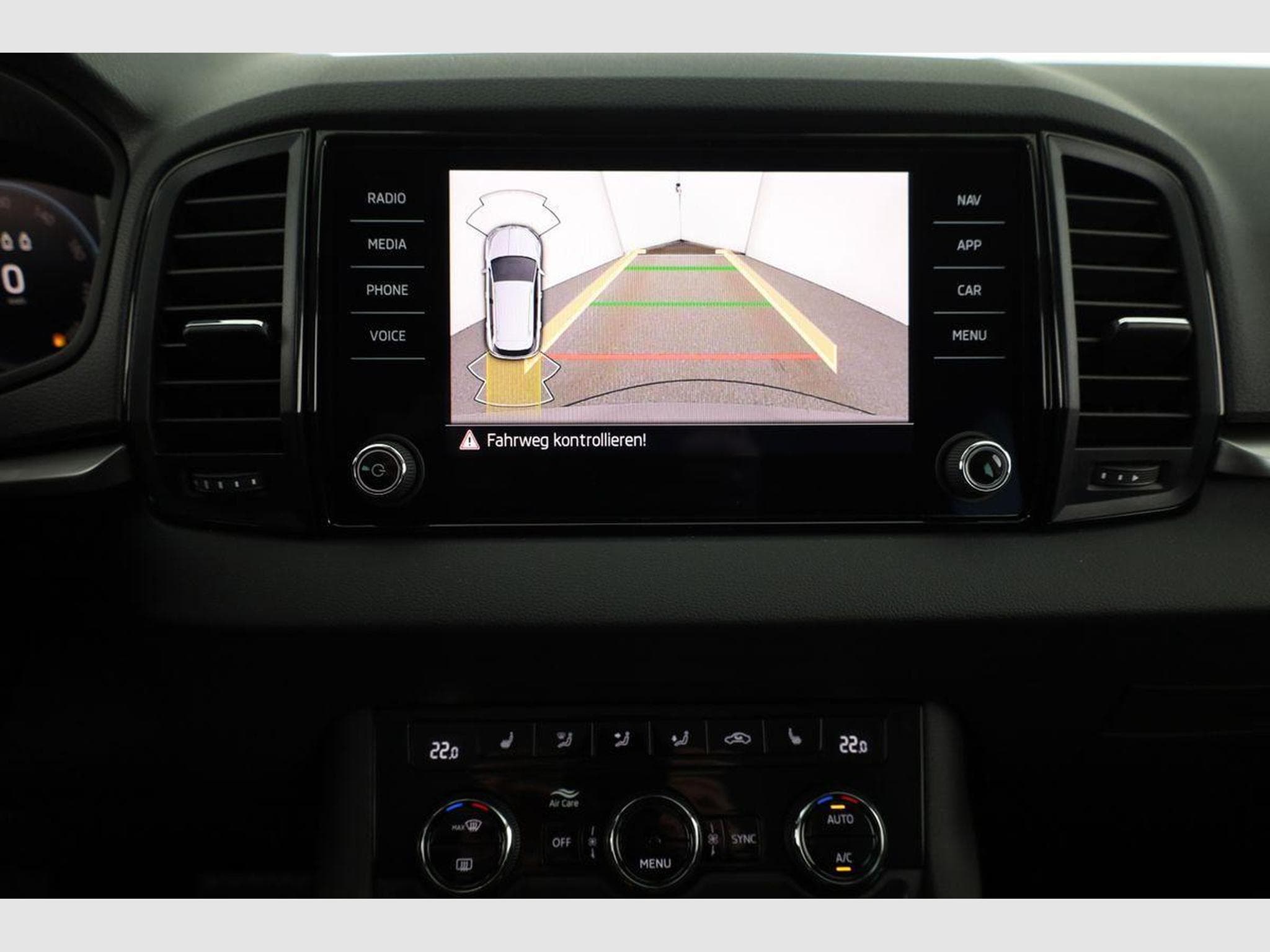 Skoda Karoq Selection (2026) - Photo 6