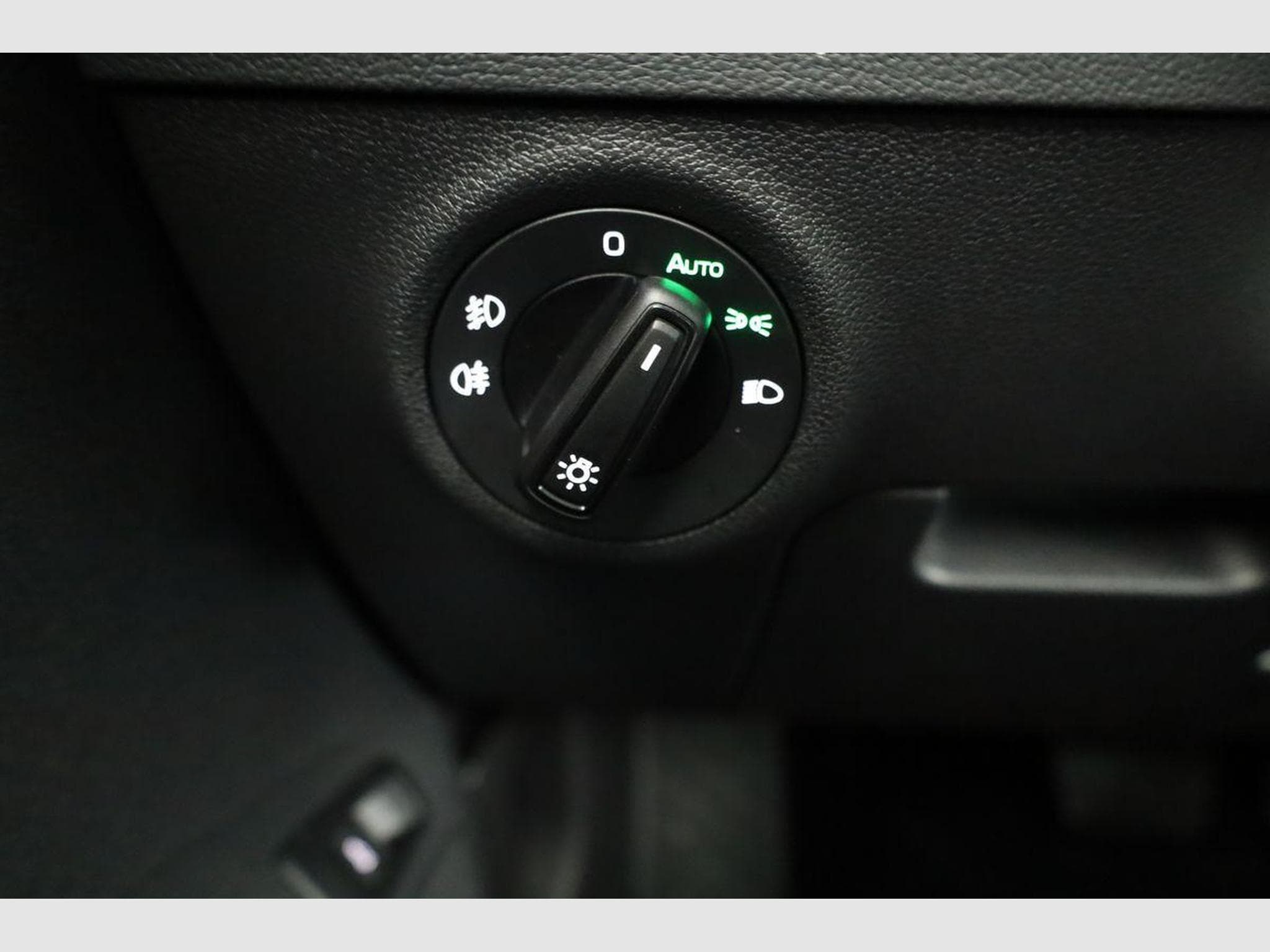 Skoda Karoq Selection (2026) - Photo 8